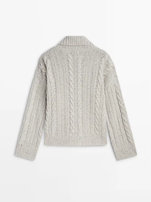 Knickerbocker yarn cable-knit sweater with a high neck