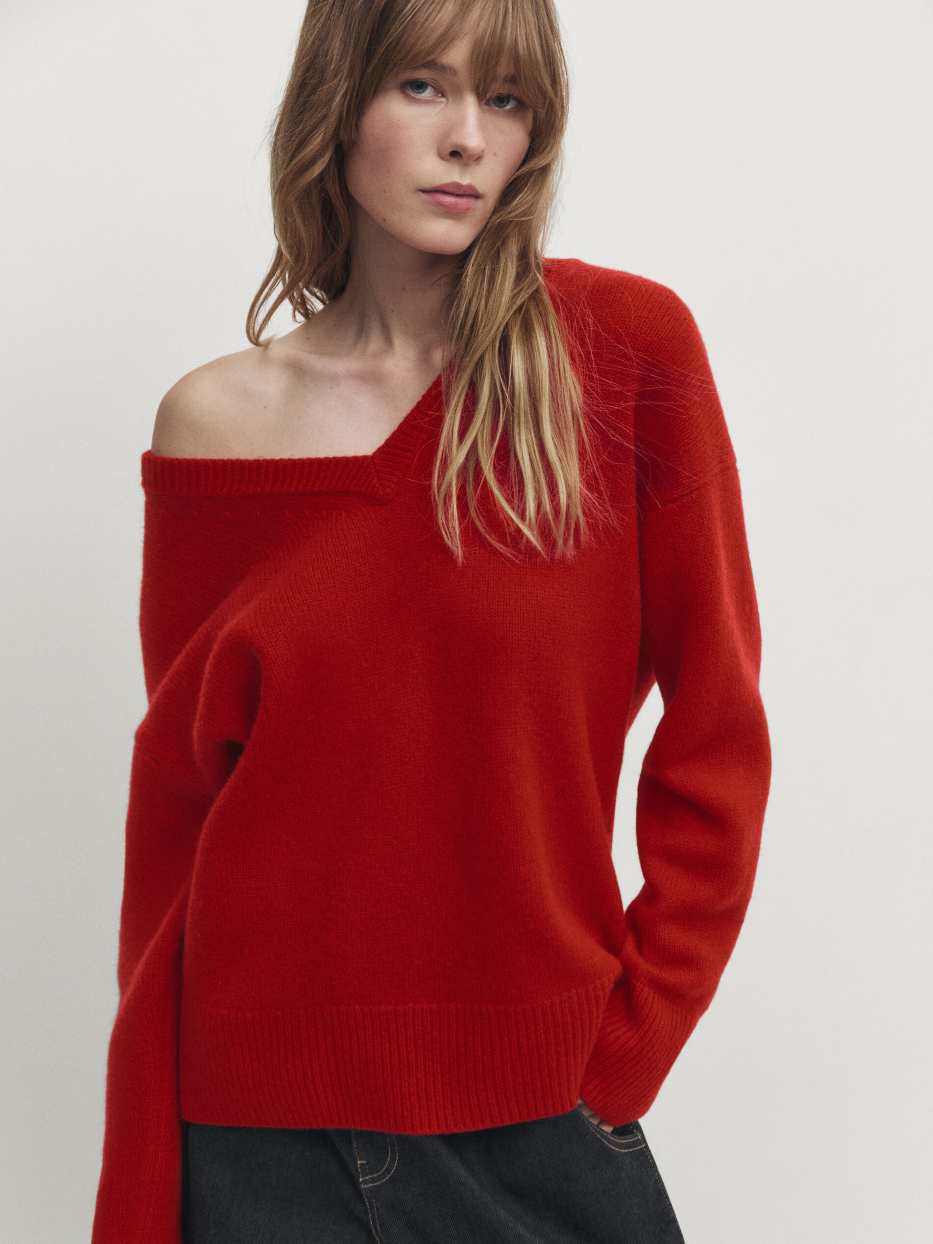 V-neck wool blend knit sweater · Red · Sweaters And Cardigans