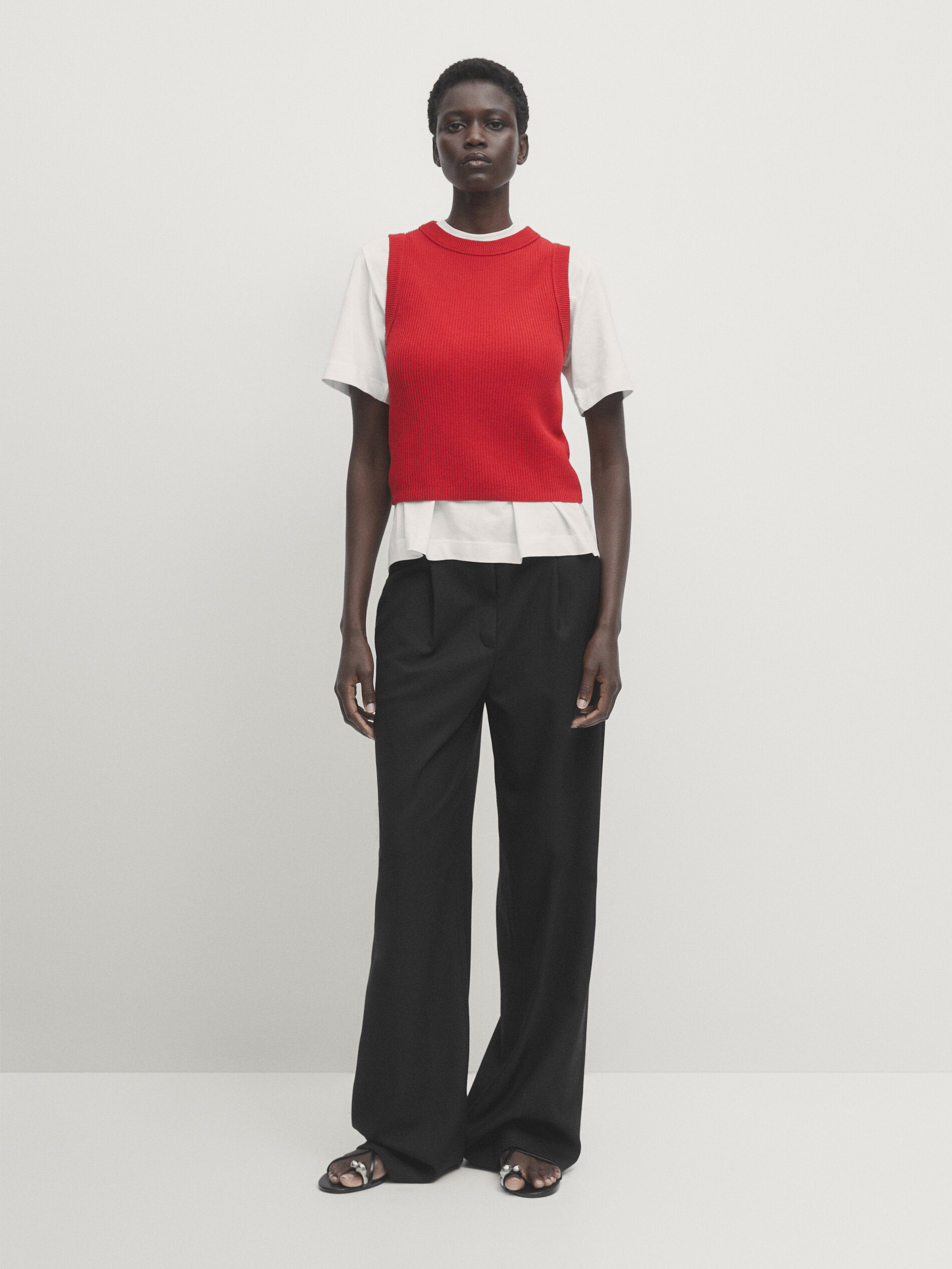 Knit top with ribbed detail · Red, Cream, Sand · Dressy | Massimo