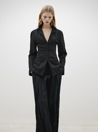 Classic Black Women's Suits - Massimo Dutti