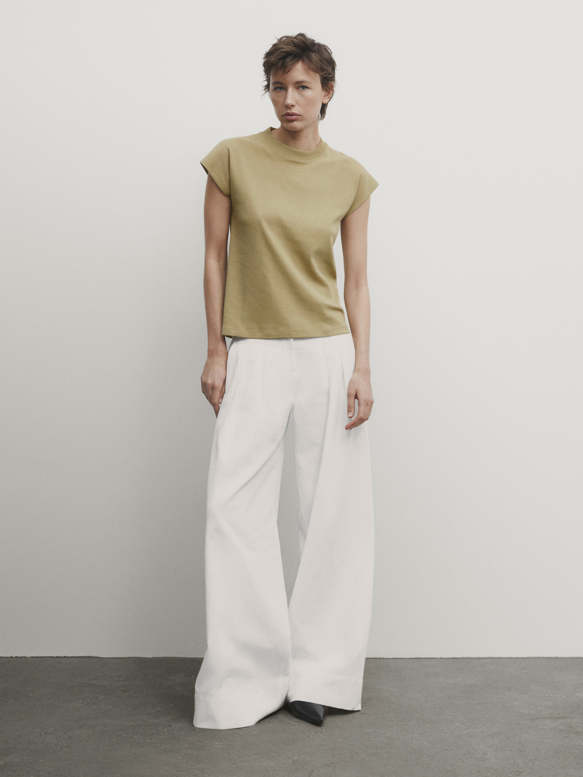 Women's green T-shirts - Massimo Dutti