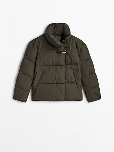 Puffer jacket with hook detail