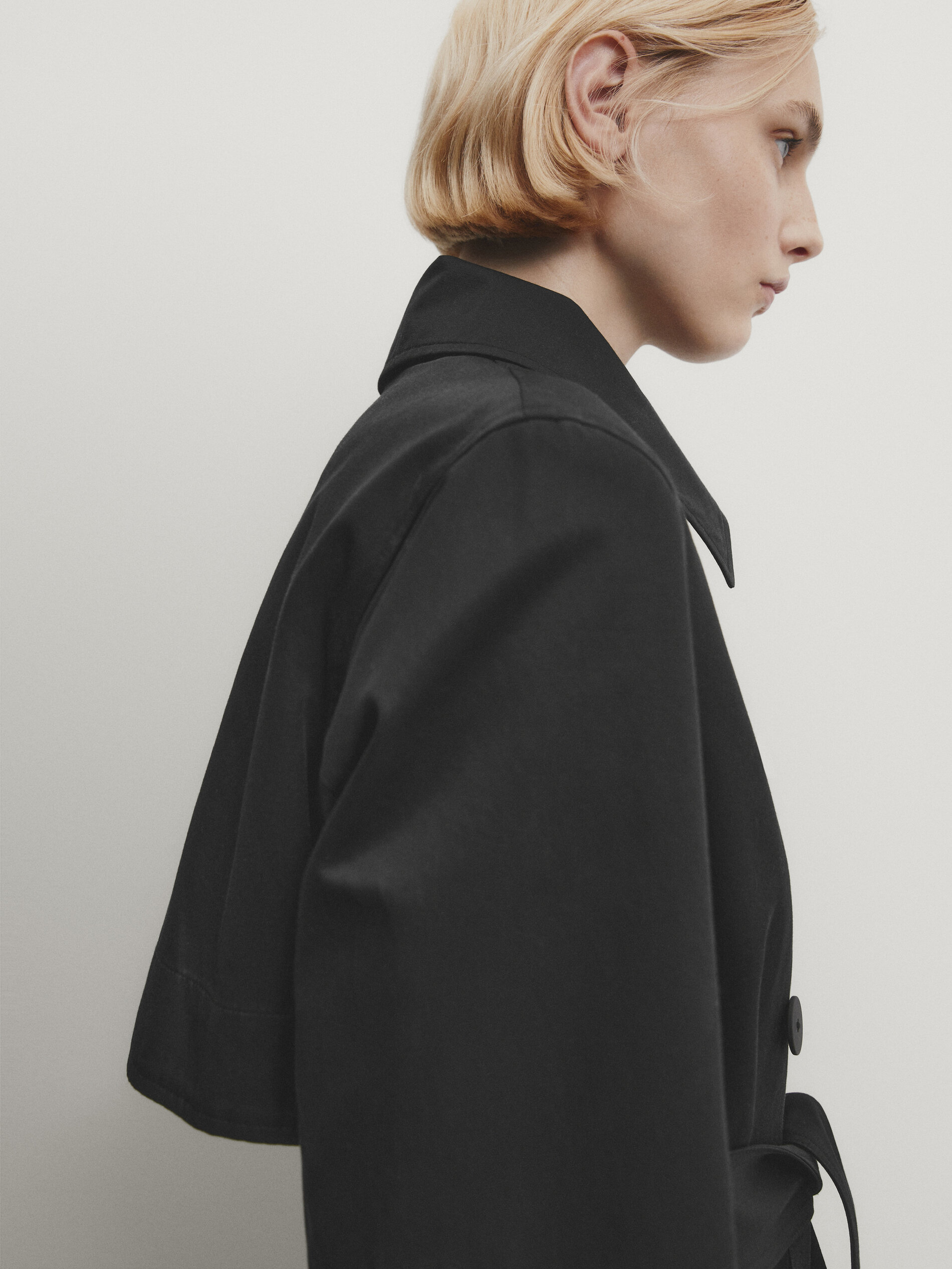 Black belted trench coat · Black · Coats And Jackets | Massimo Dutti