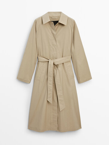 Trench coat with vents
