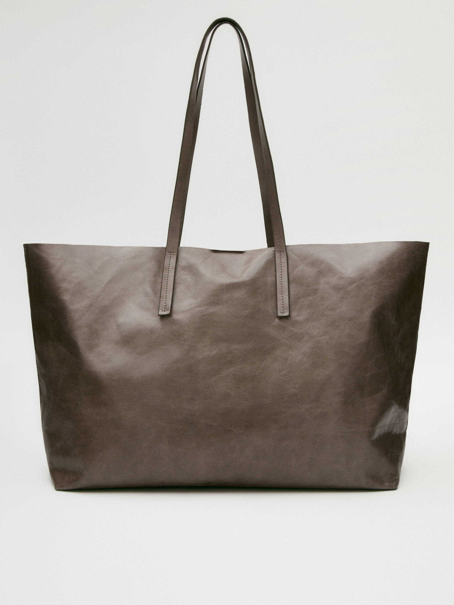 Leather tote bag with a crackled finish · Mole Brown, Black, Brown