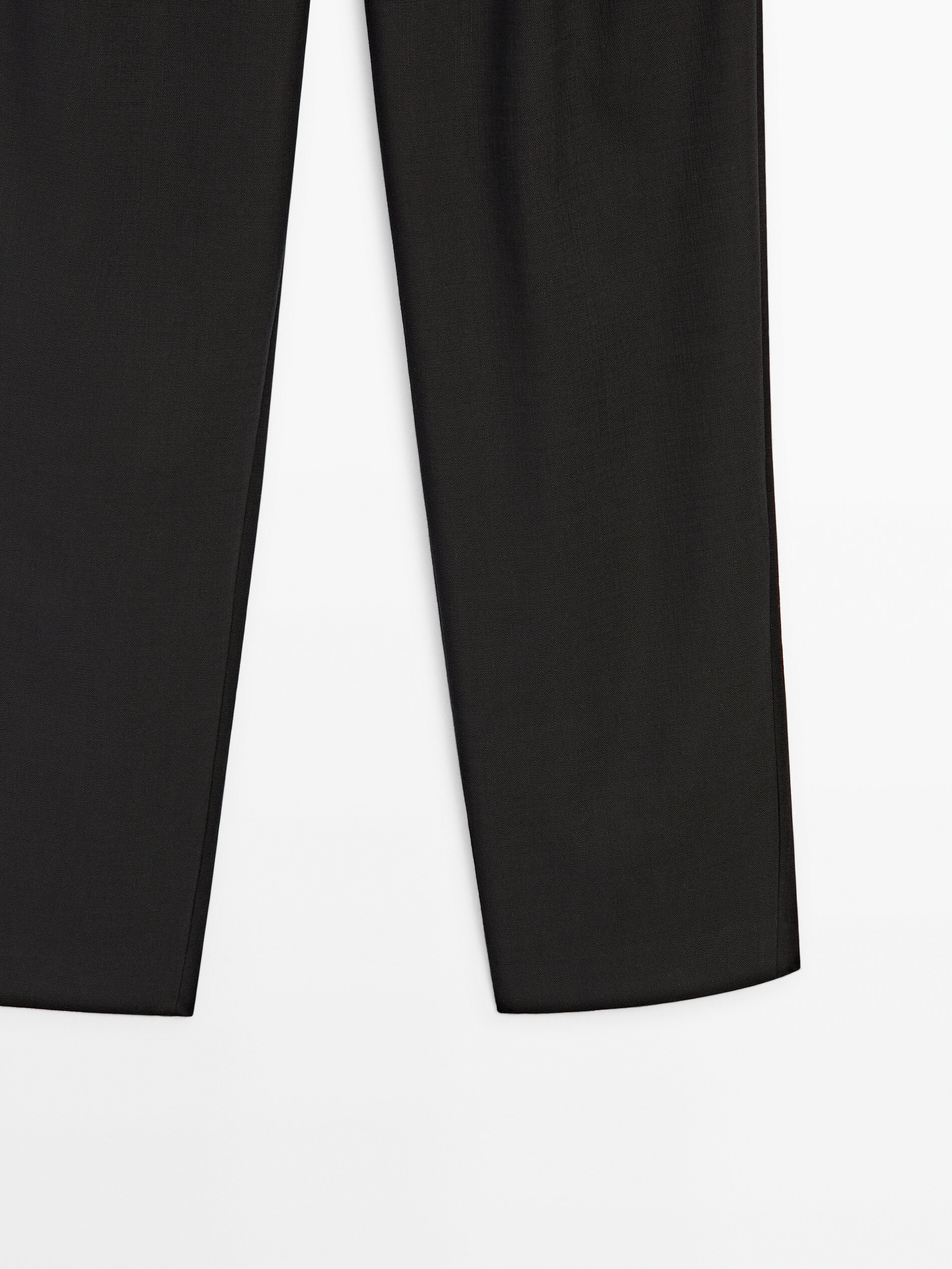 Buy Men Black Solid Smart Fit Trousers Online - 767477 | Van Heusen