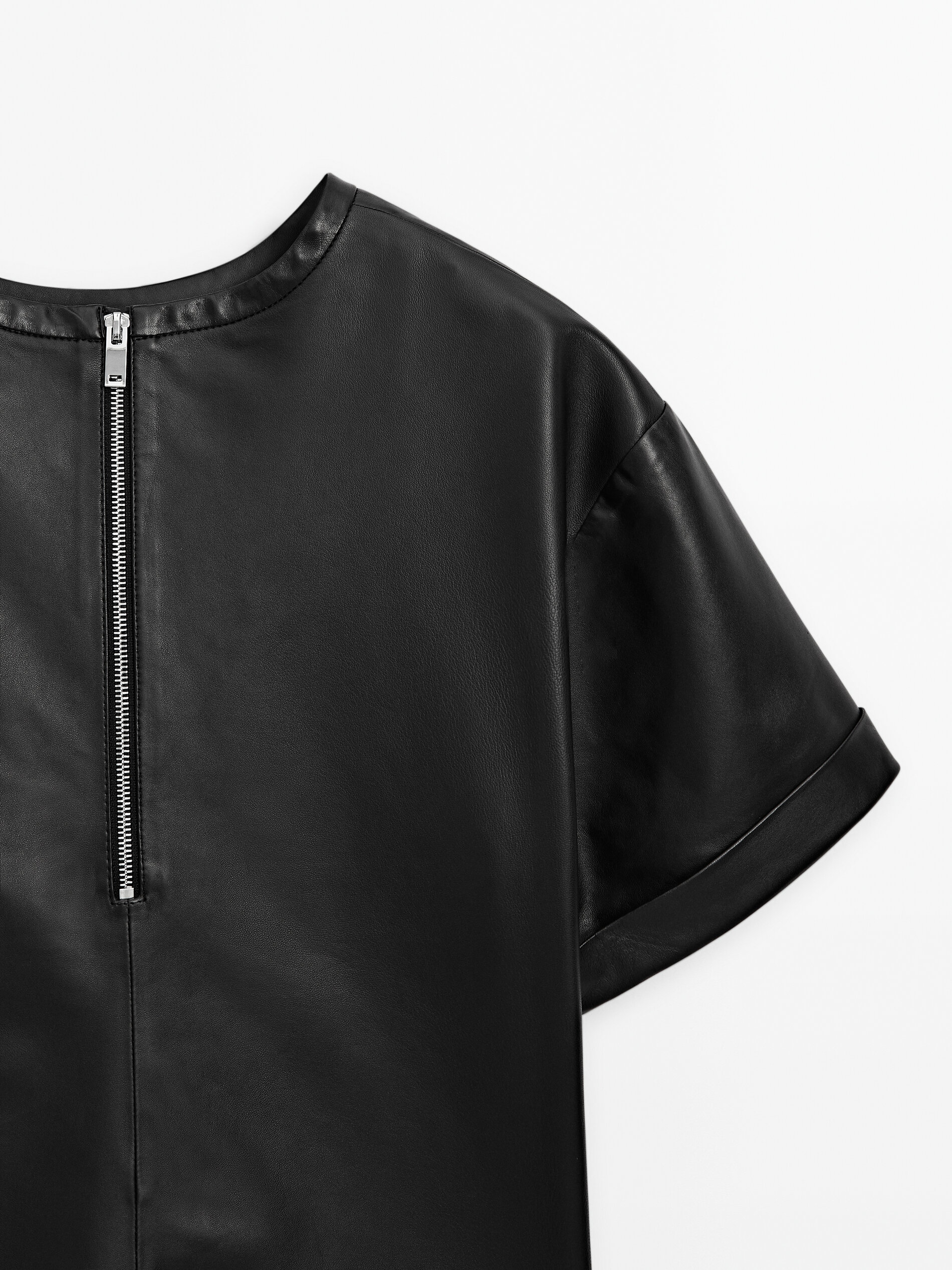 Oversize leather shirt - Studio · Black · Dressy | Massimo Dutti