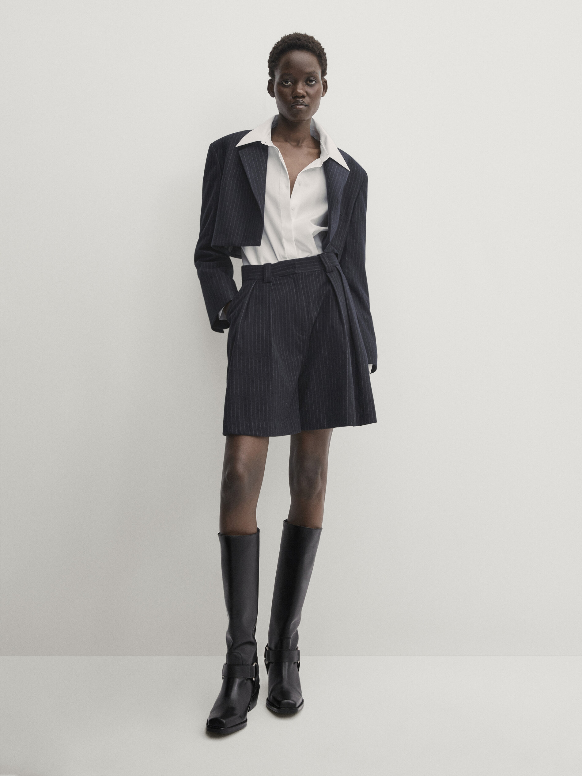 Pinstriped cropped blazer - Studio · Navy Blue · Dressy | Massimo 