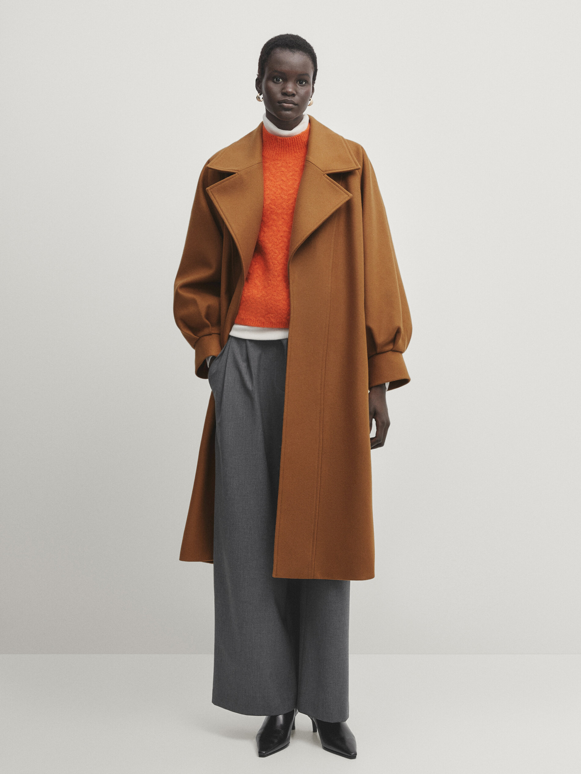 Belted coat with pleated detail and cuffs - Studio · Camel · Coats