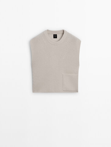 Knit vest with pocket detail - Studio