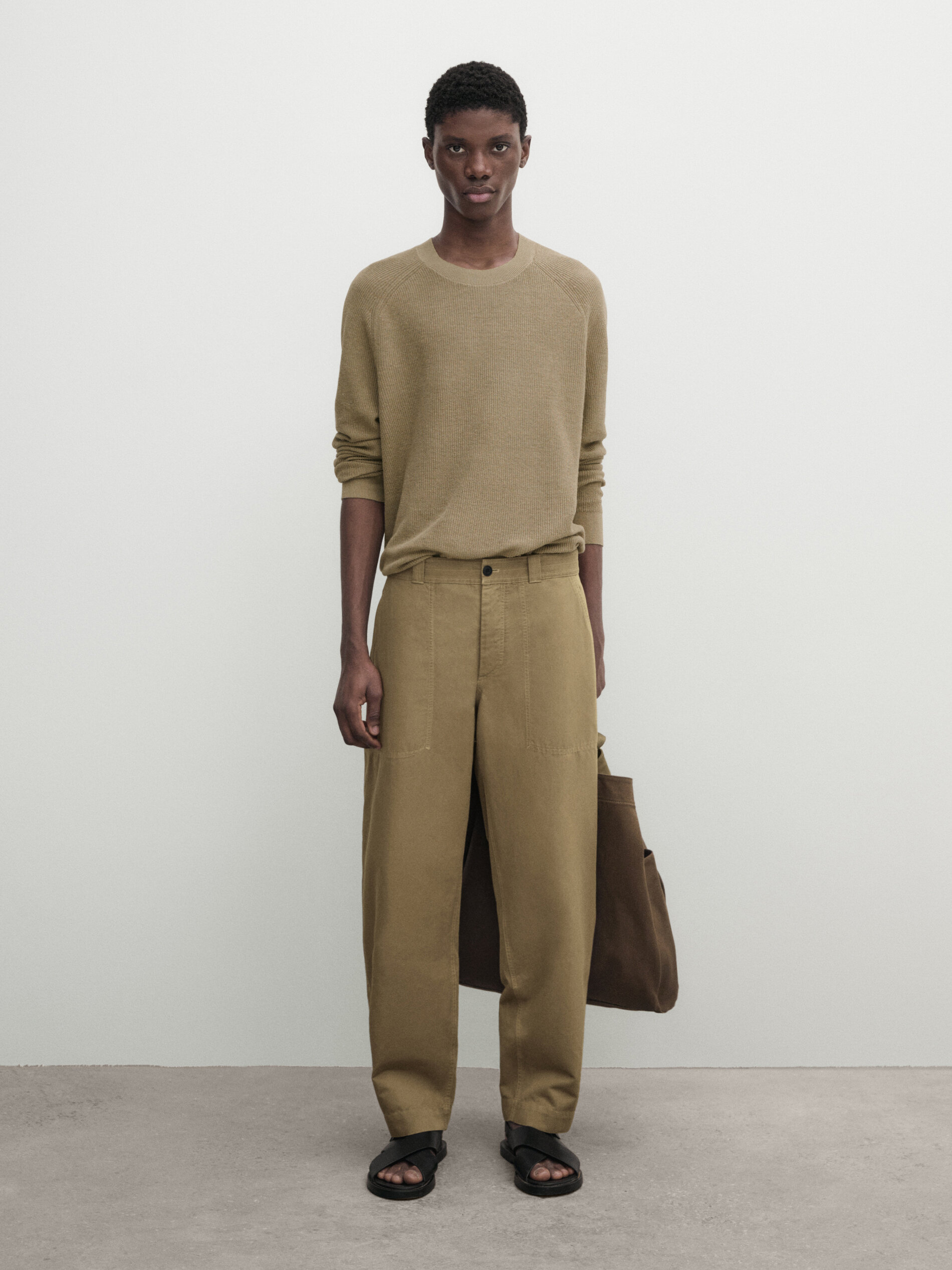 Massimo Dutti Relaxed Fit Trousers With Cotton And Linen In Rostbraun
