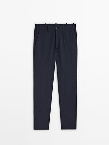 Uniqlo black hot sale chinos