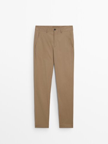 Tapered fit chino broek