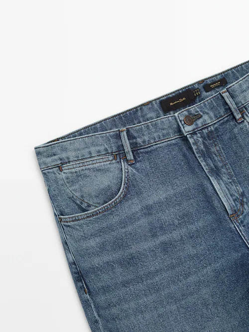 Regular-fit stonewash jeans · Indigo · Dressy
