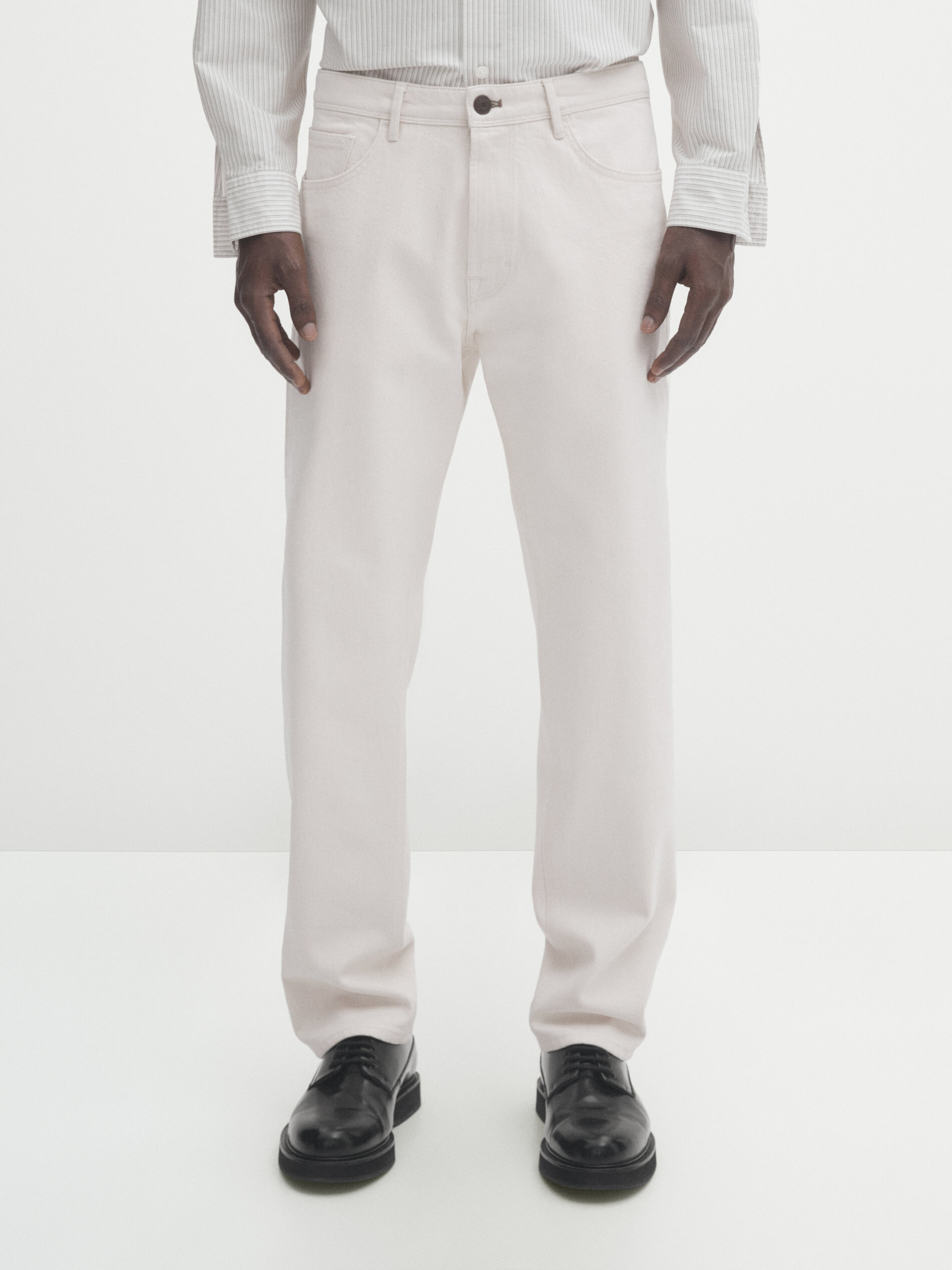 Tapered fit jeans · Cream · Trousers Massimo Dutti