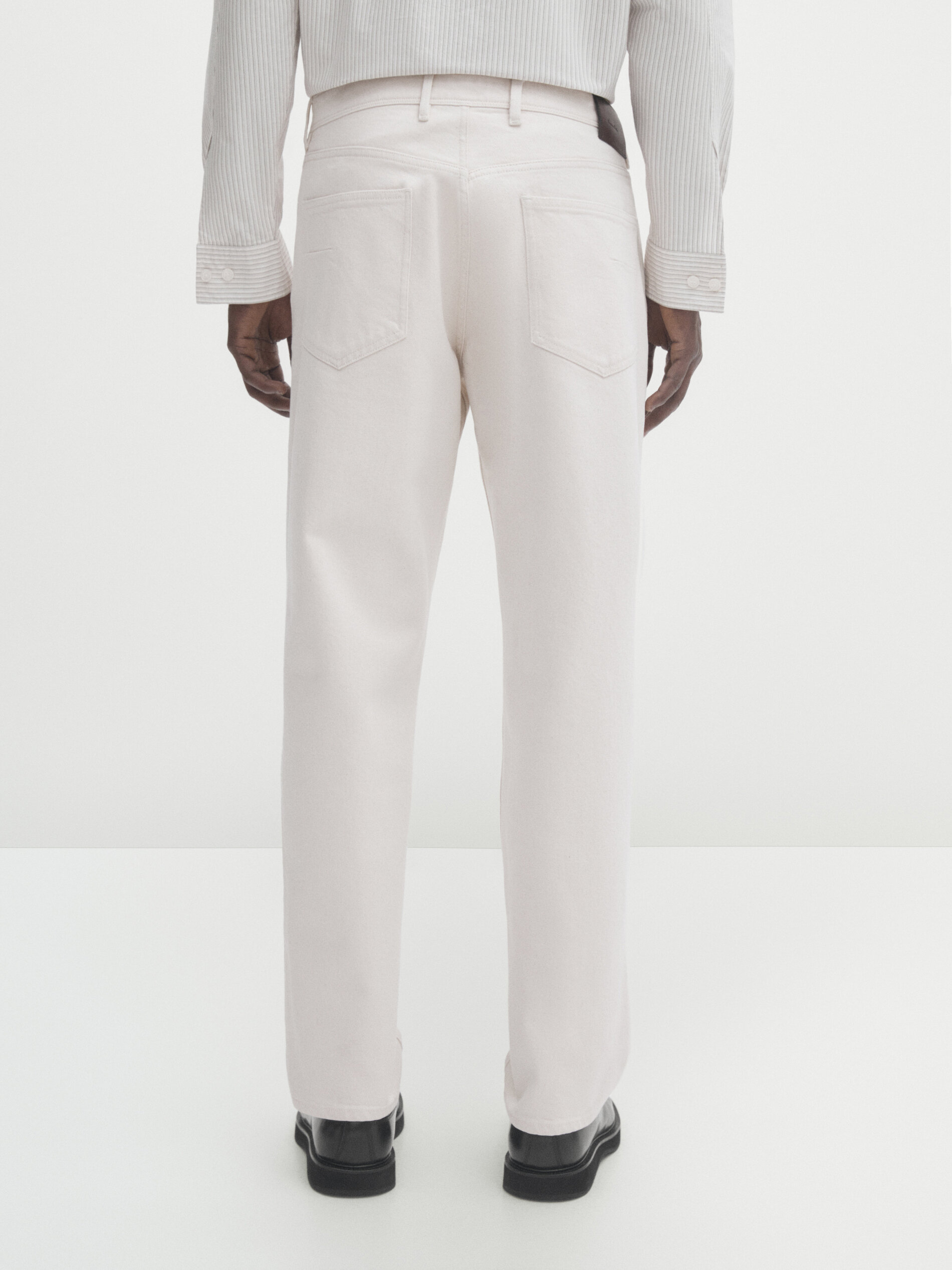 Tapered fit jeans · Cream · Trousers Massimo Dutti