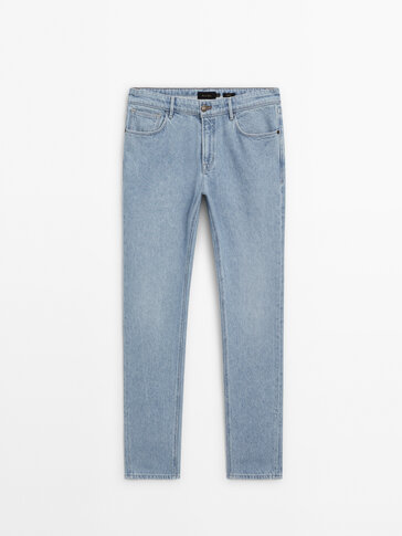 Tapered fit hard bleach jeans