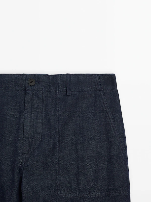 Relaxed fit jeans with carpenter pocket · Indigo · Dressy | Massimo Dutti
