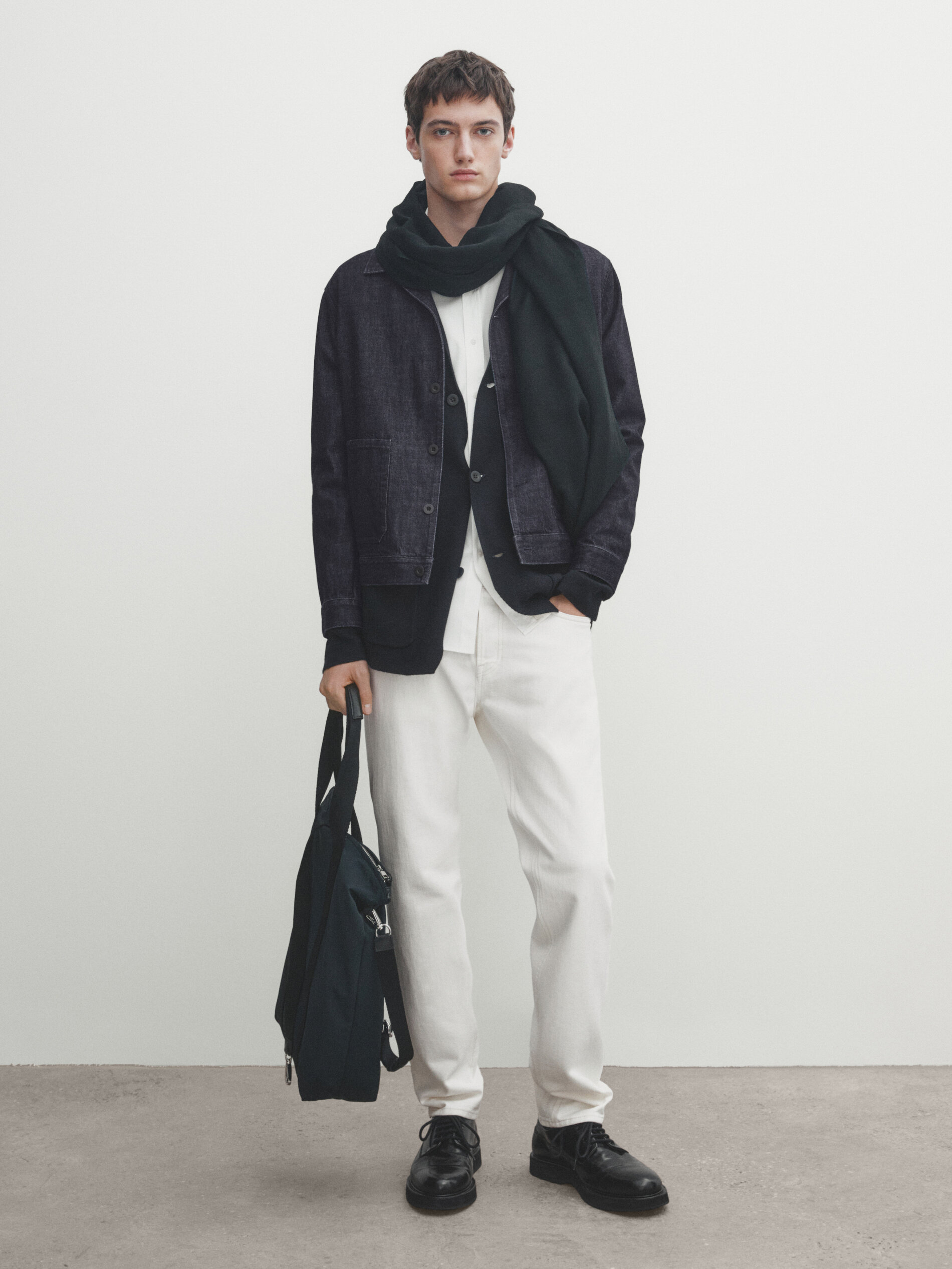 Tapered fit selvedge jeans · Cream · Dressy Massimo Dutti