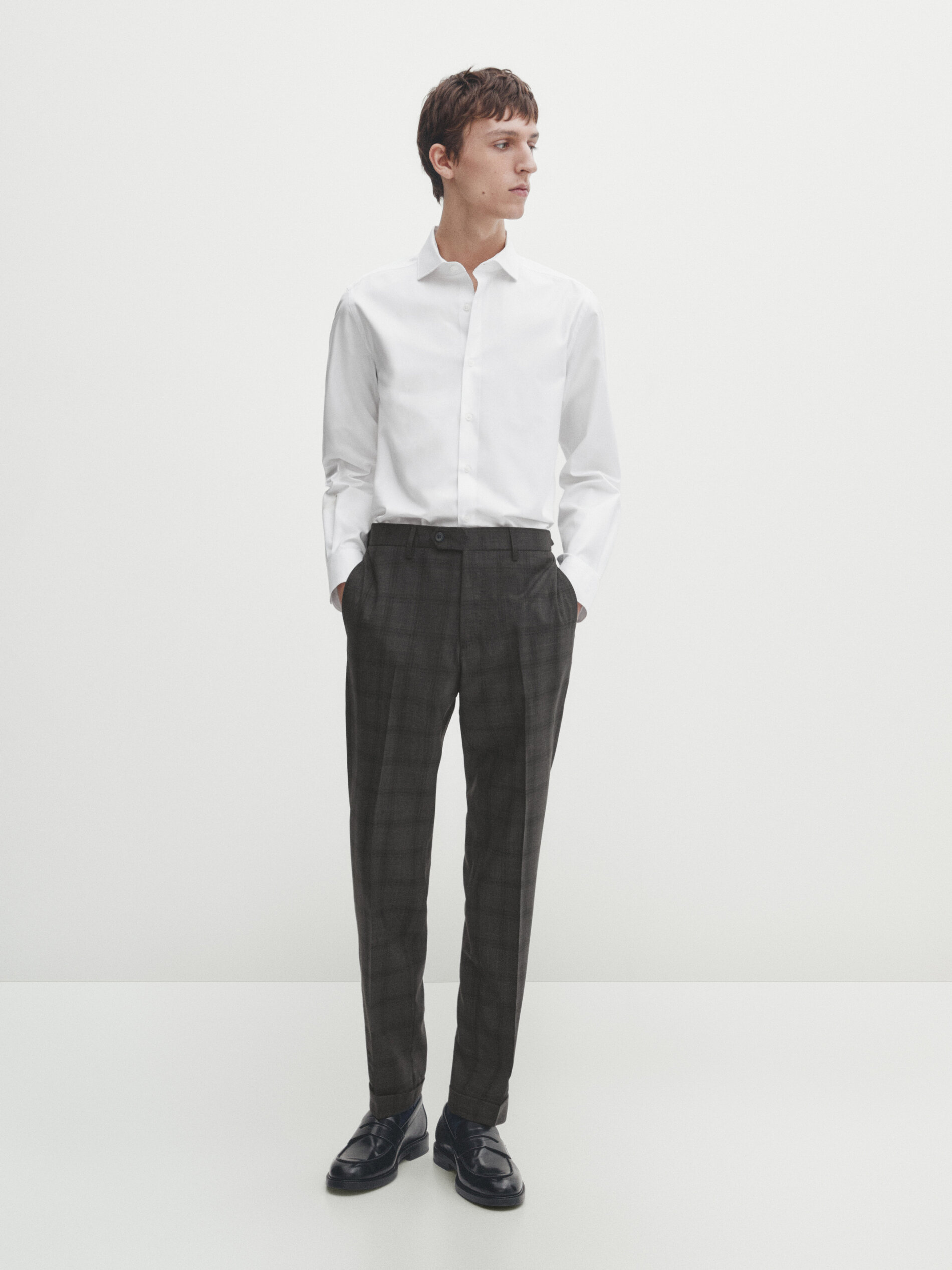 Massimo Dutti Slim-fit-hemd Aus Baumwollserge In Weiss