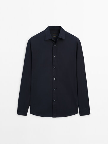 Stretch relaxed-fit cotton twill shirt · Navy Blue, Cream, Medium