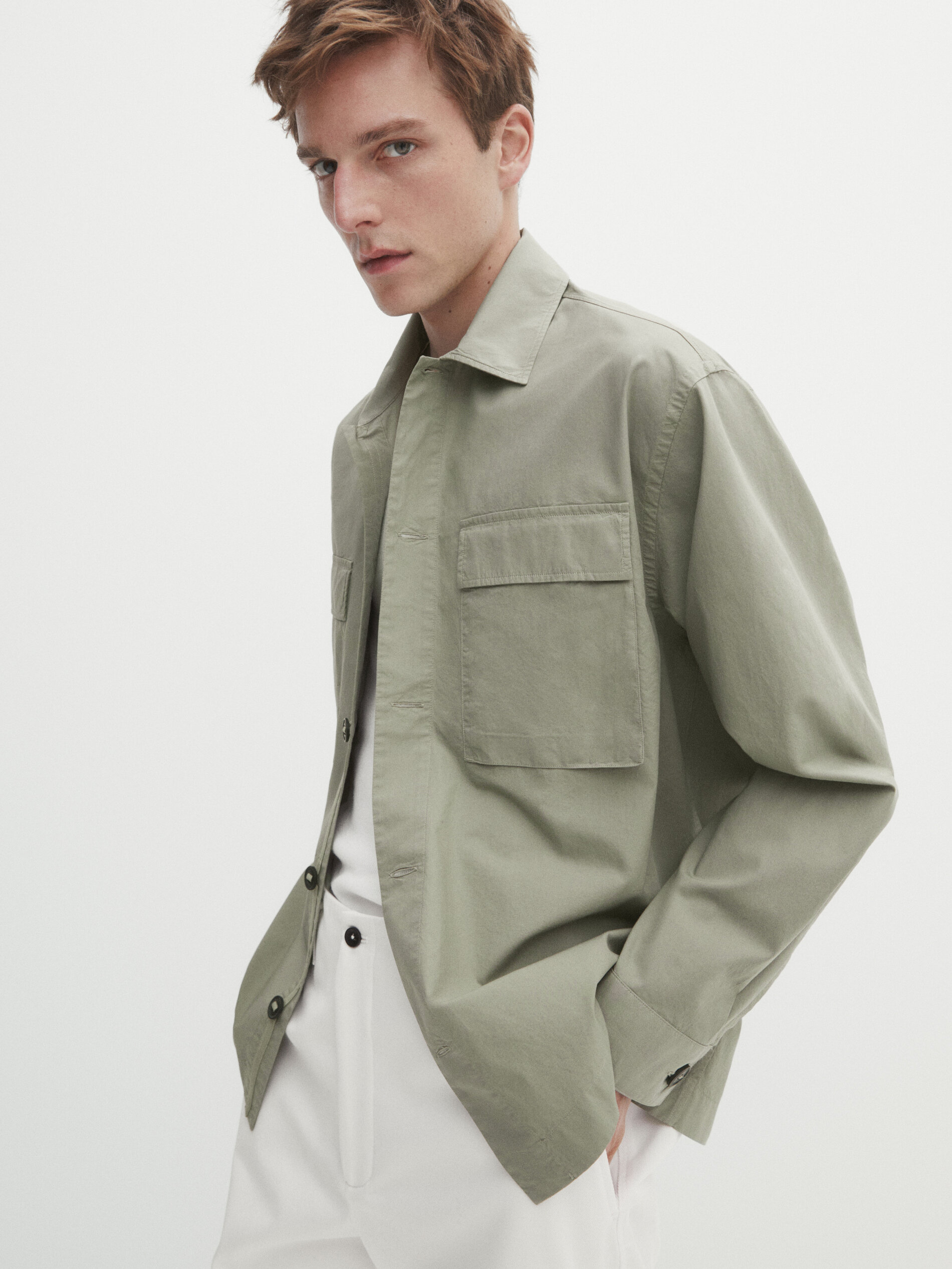 Cotton overshirt with chest pockets · Pale Green, Navy Blue 