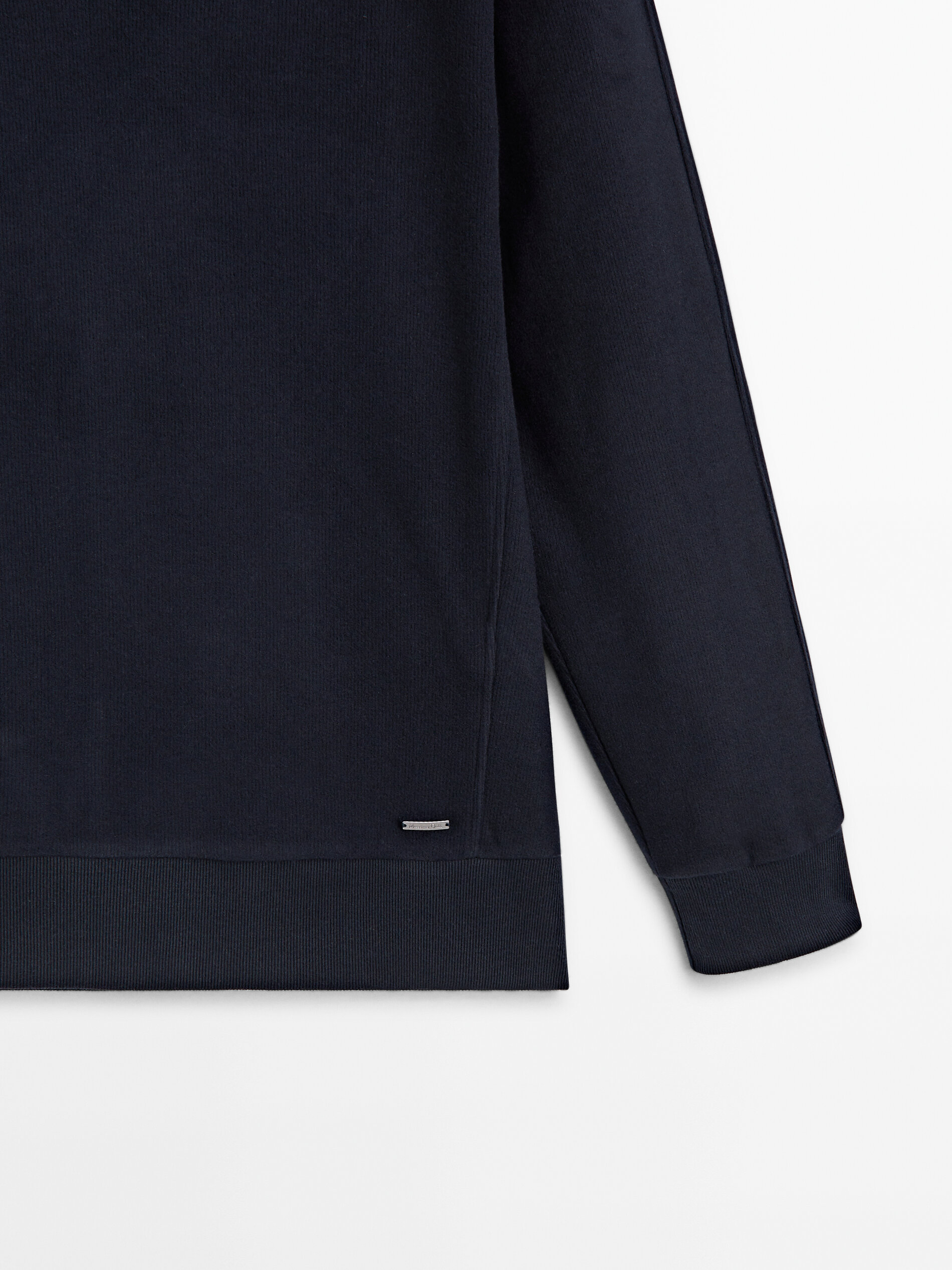 Mock neck zip-up sweatshirt · Navy Blue, Dark Olive Green, Cream