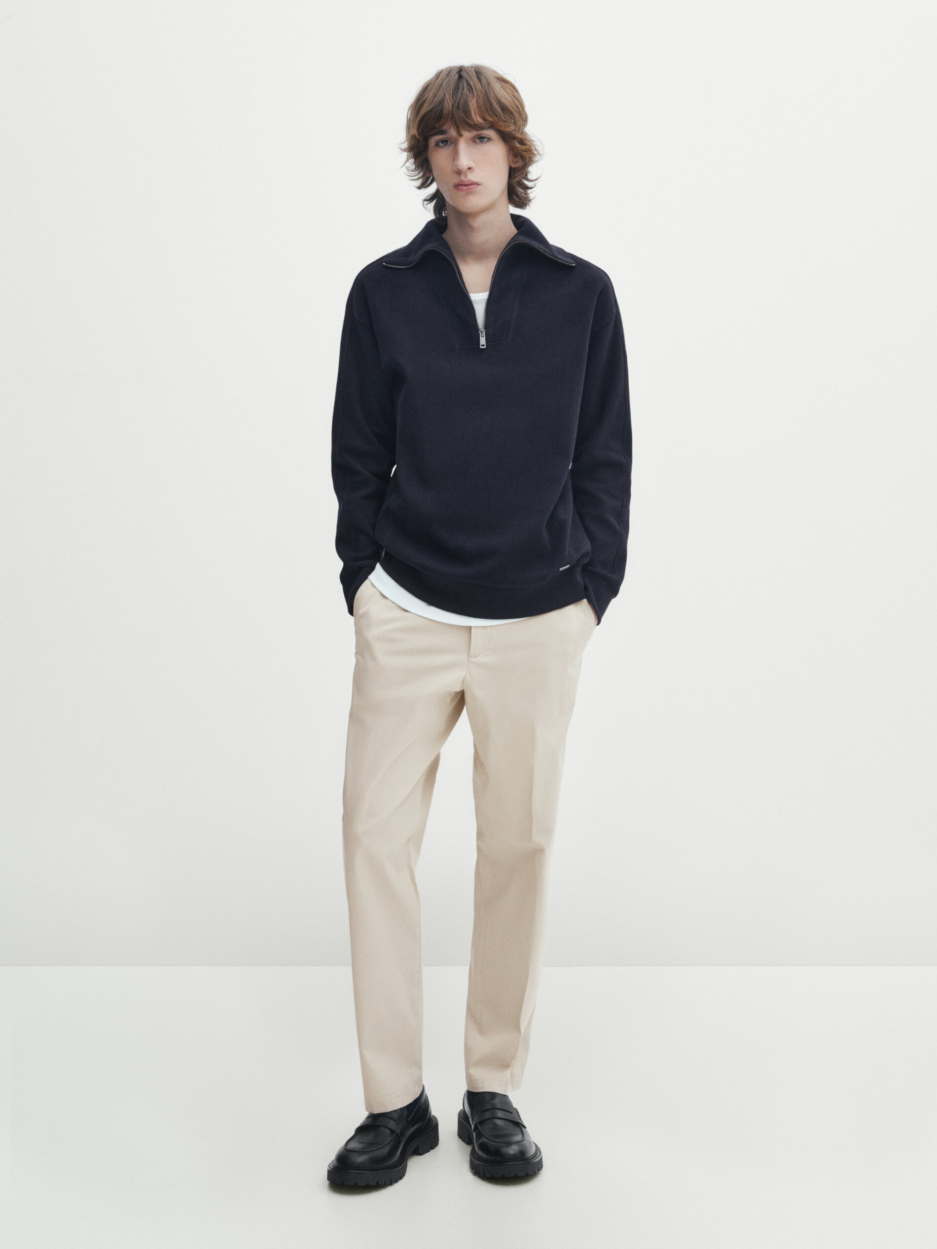 Mock neck zip-up sweatshirt · Navy Blue, Dark Olive Green, Cream