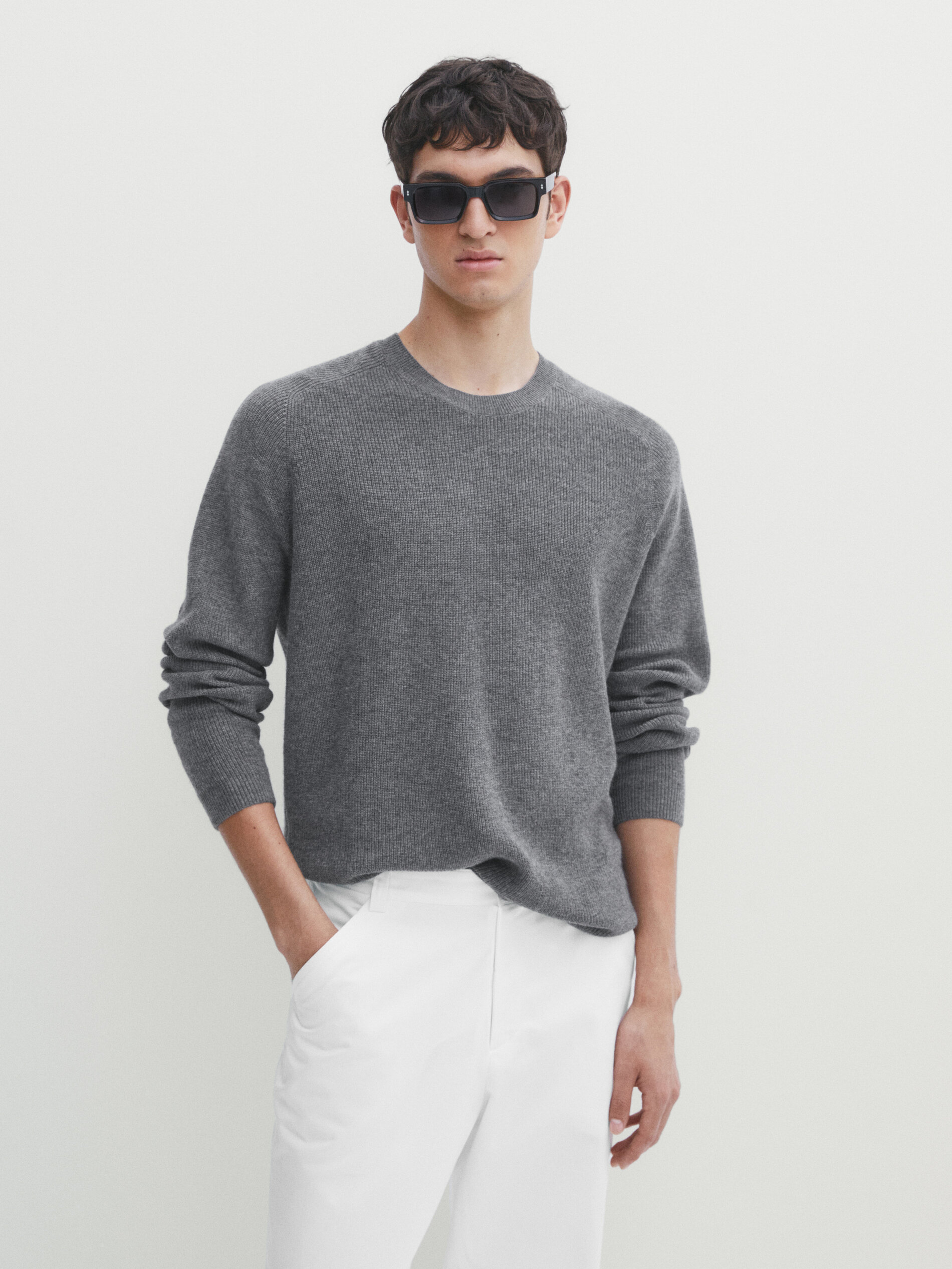 Wool and cotton blend knit sweater with crew neck · Anthracite Grey, Navy Blue · Sweaters And