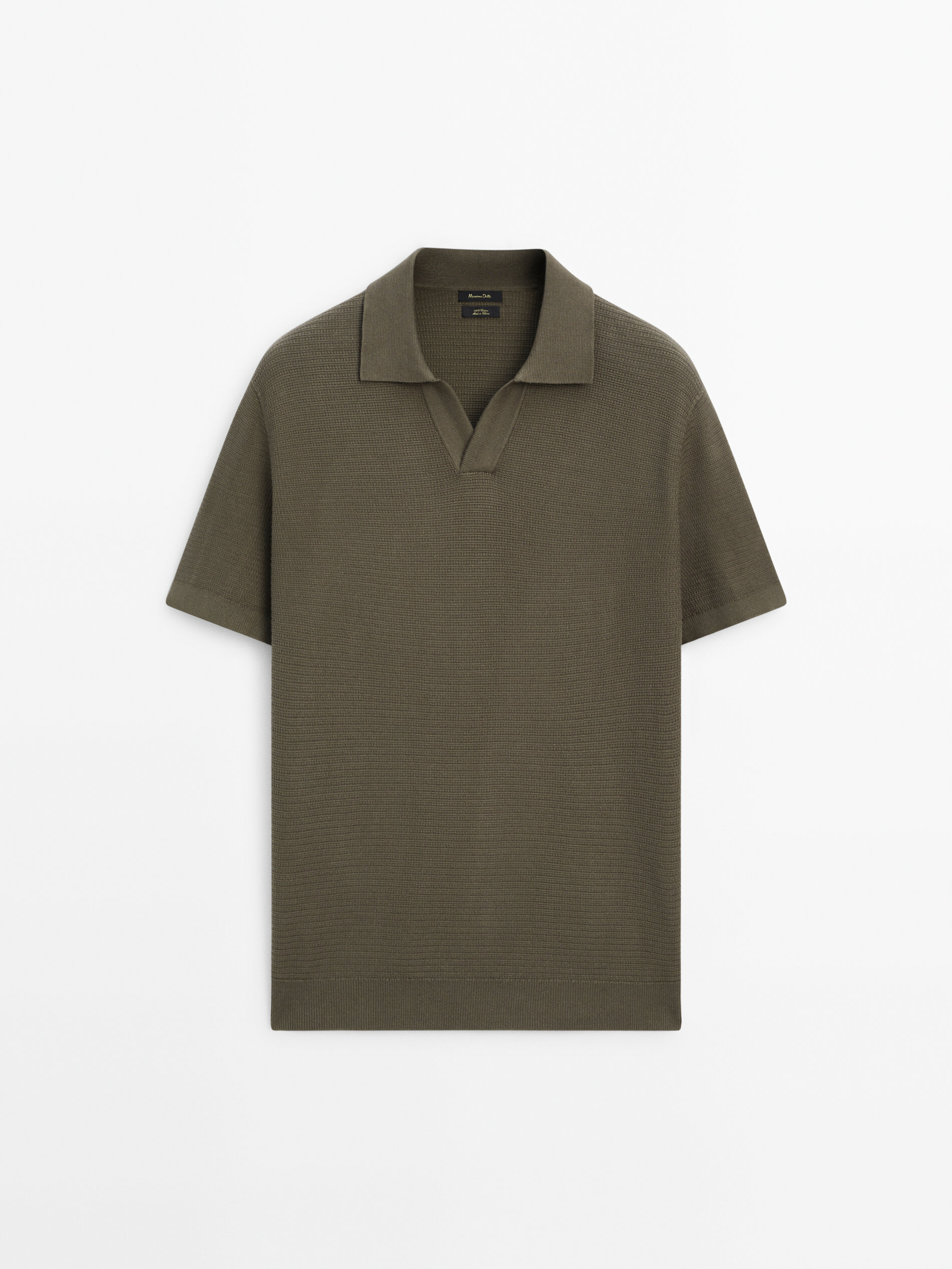 Short sleeve knit polo shirt