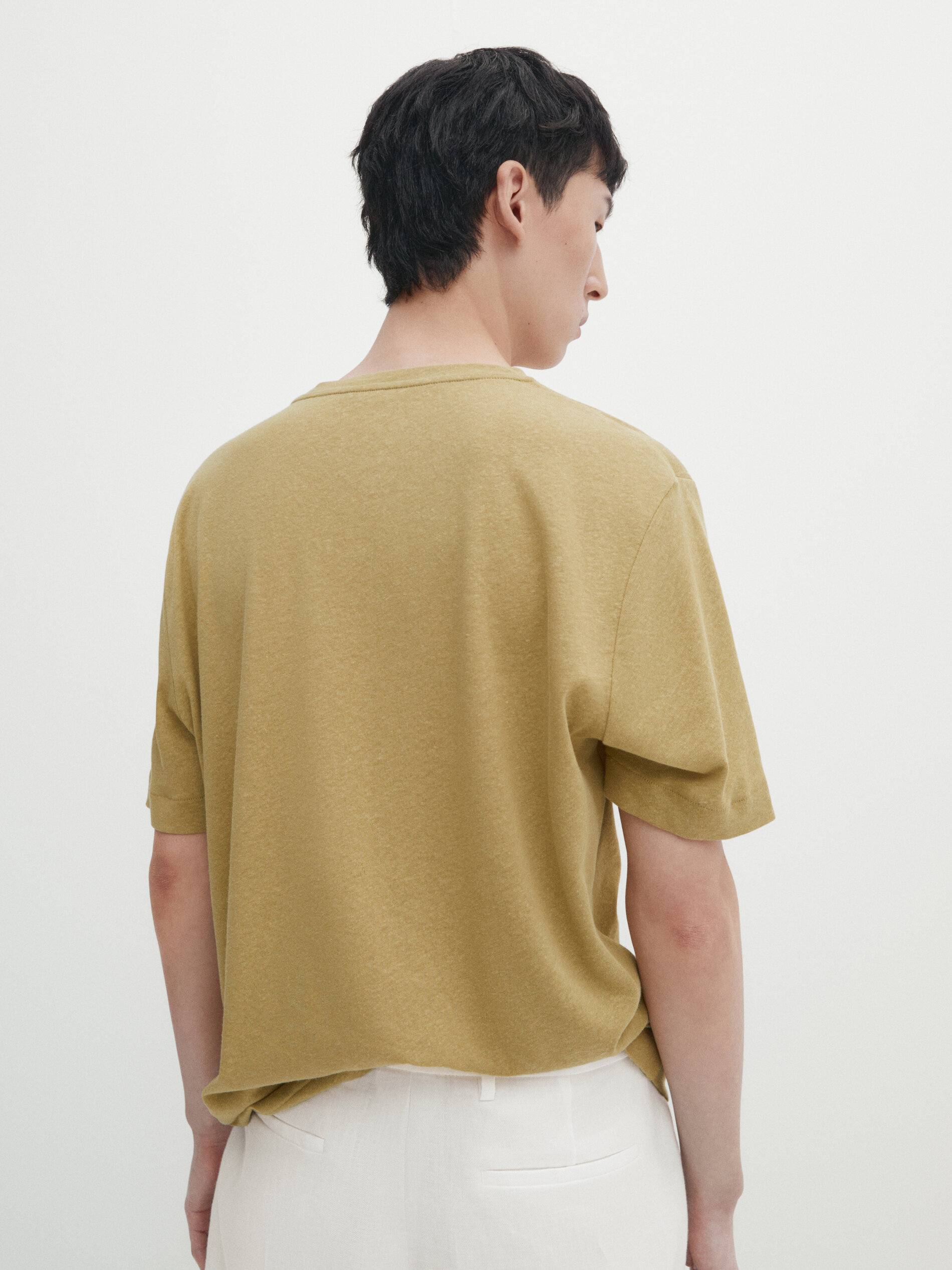 Camiseta manga corta con lino y algodón