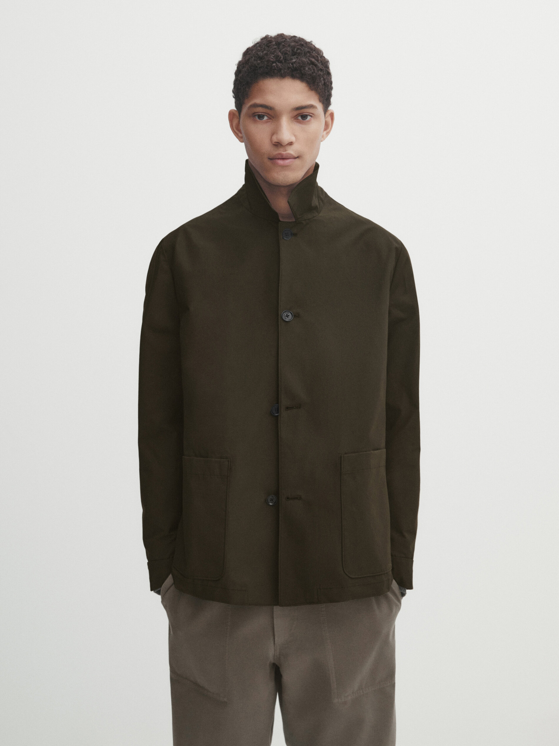 Leightweight-Hemdjacke aus Funktionsstoff · Khaki, Marineblau 