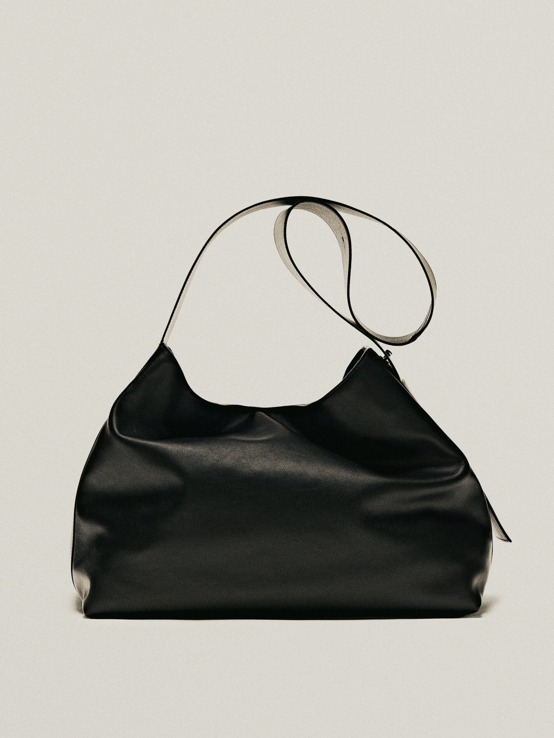 Umhängetasche Nappaleder – Limited Edition · Schwarz · Accessoires 