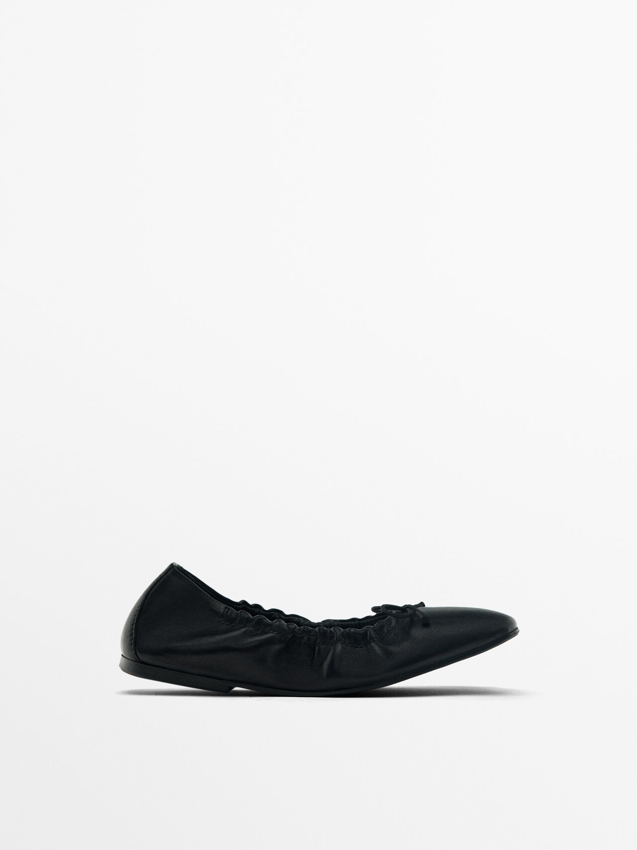 Massimo Dutti Ballet Flats With Gathered Detail In Black