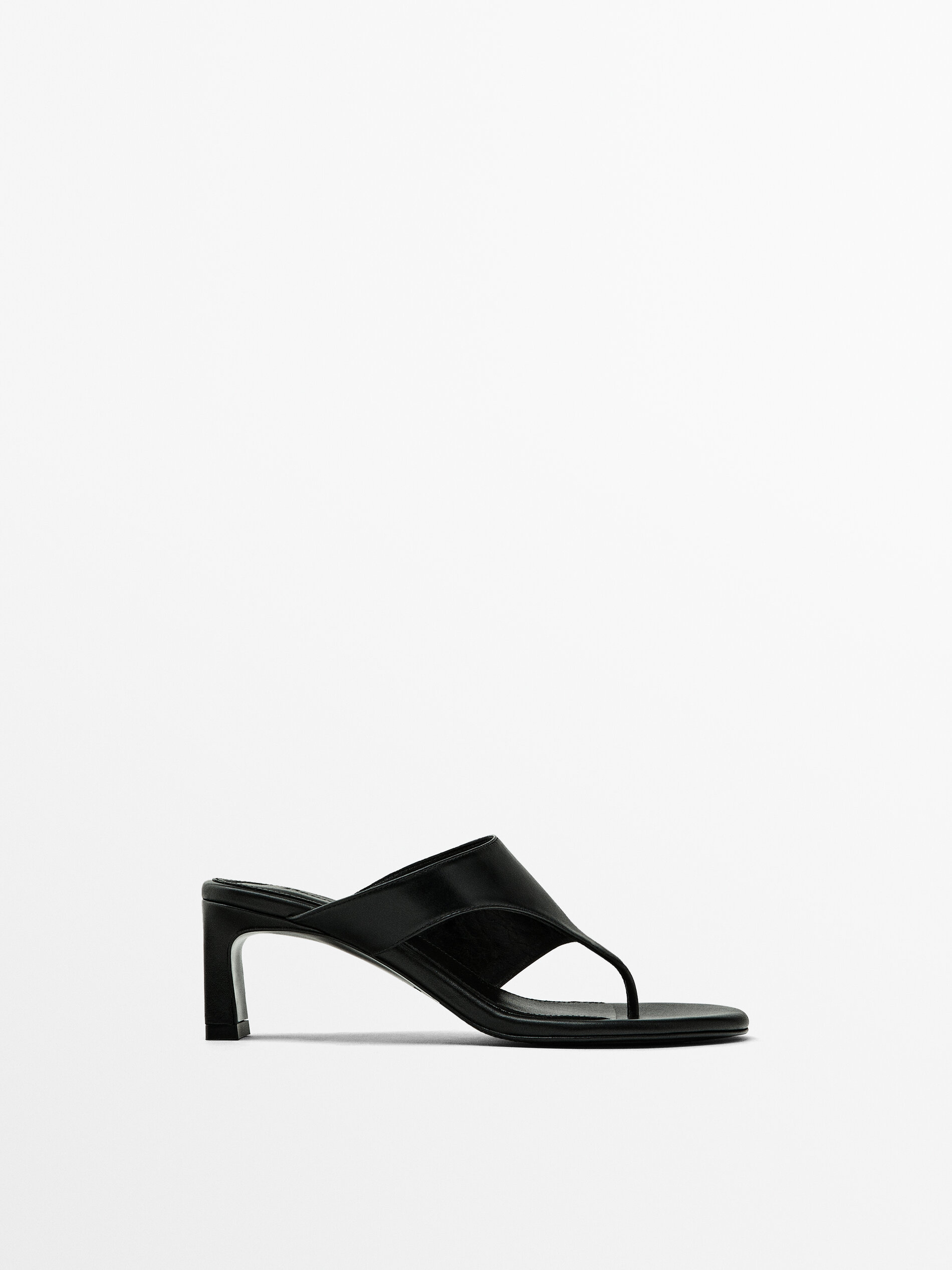 Black and white sandals with heel clearance