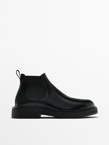 Black Chelsea boots - Studio · Black · Shoes | Massimo Dutti