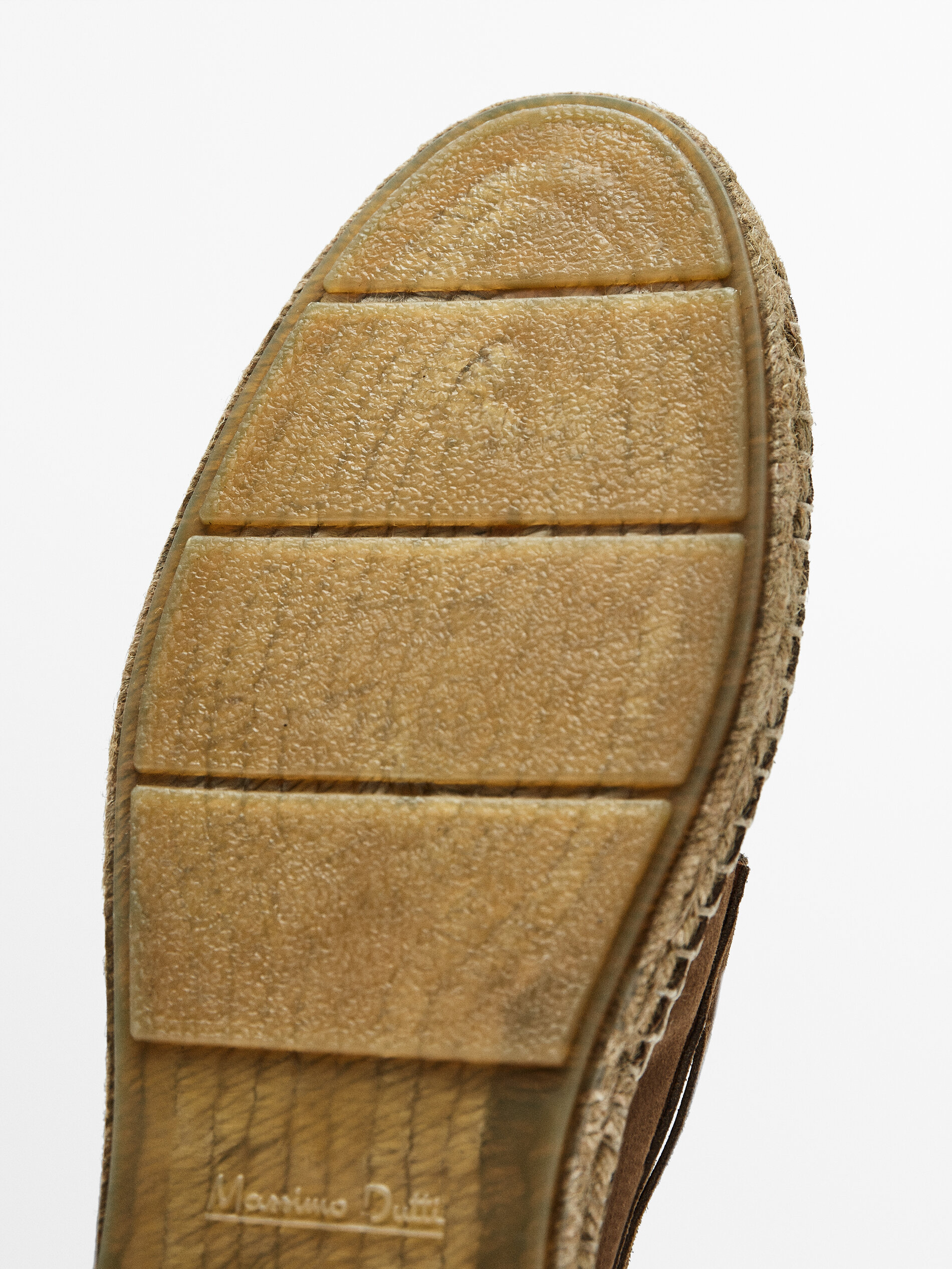 Split suede jute deck shoes · Tan · Shoes | Massimo Dutti