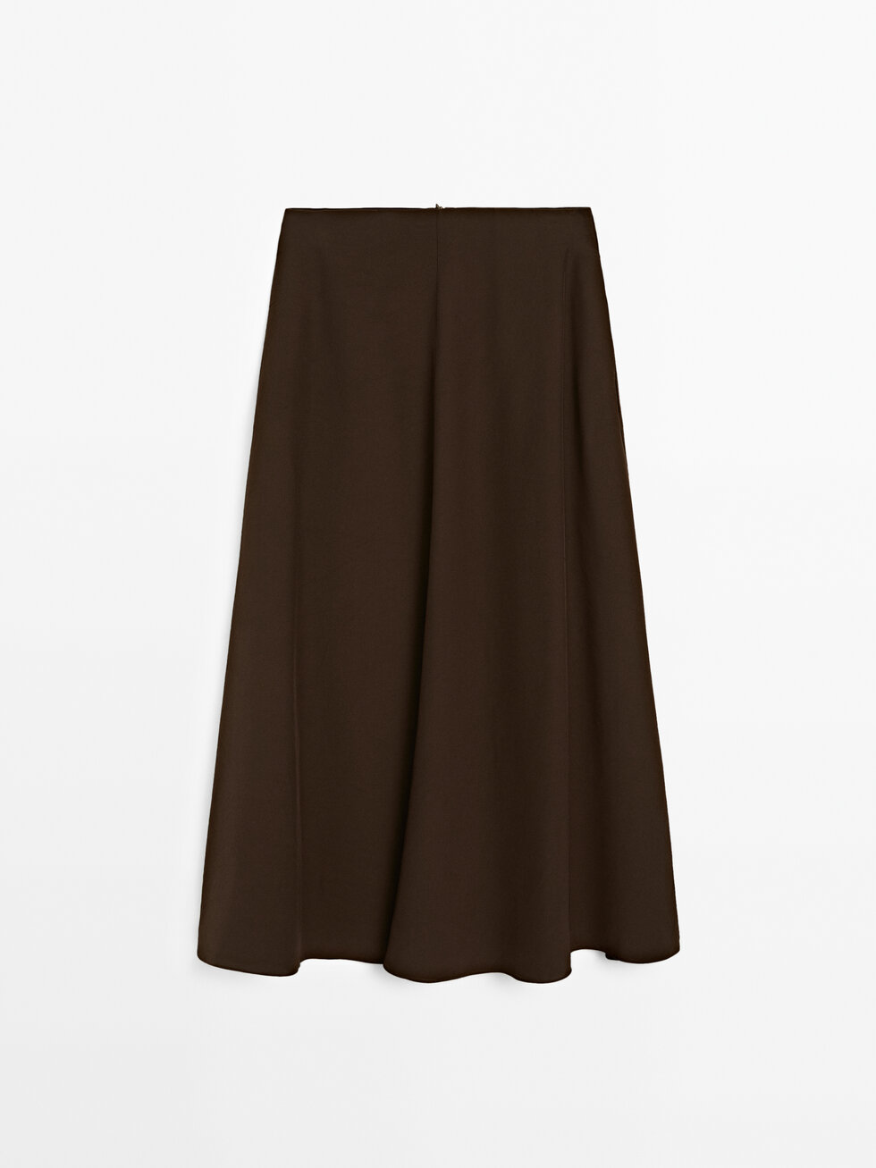 Flowing flared skirt