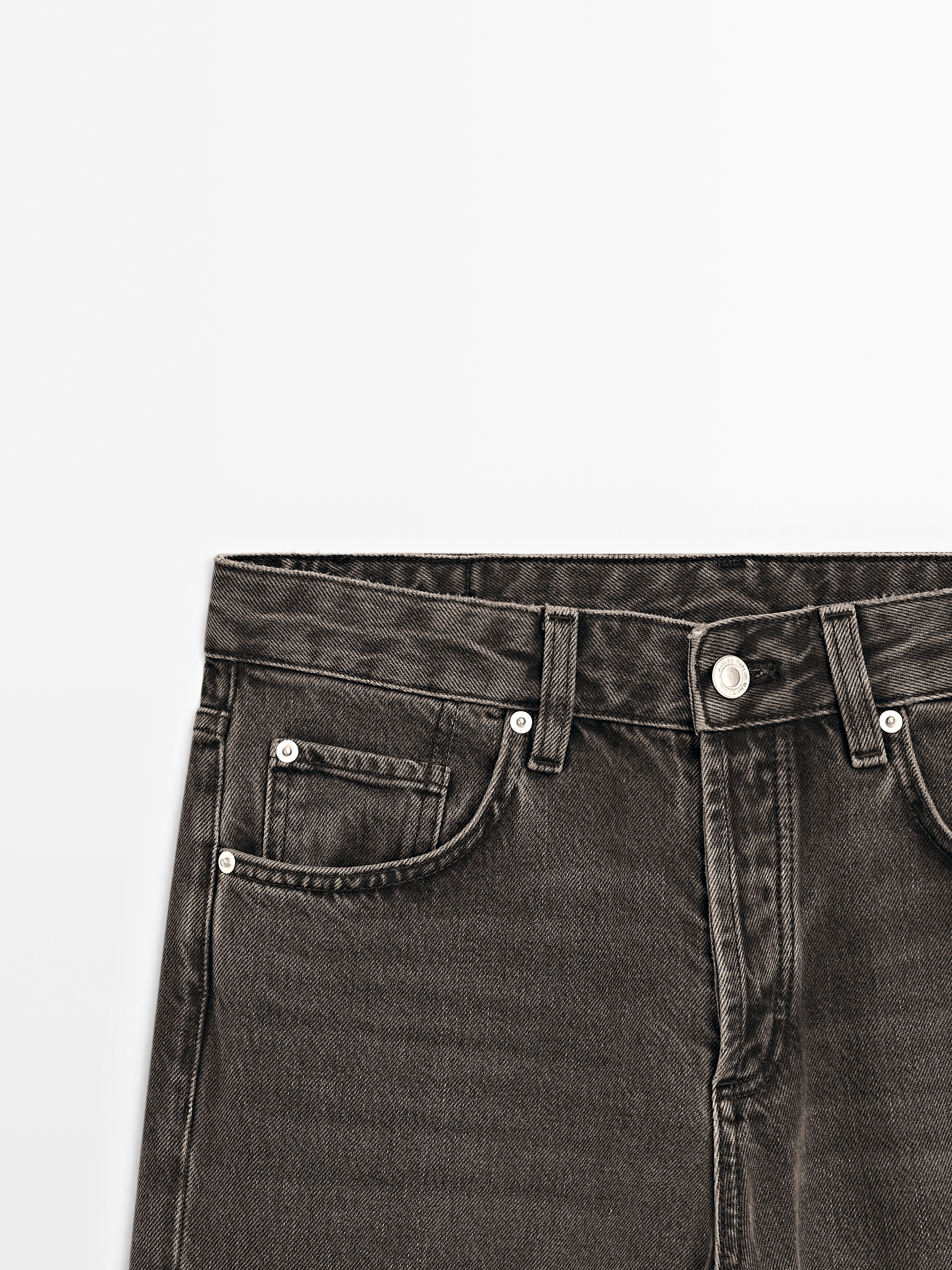 Wide fit mid-rise jeans_20