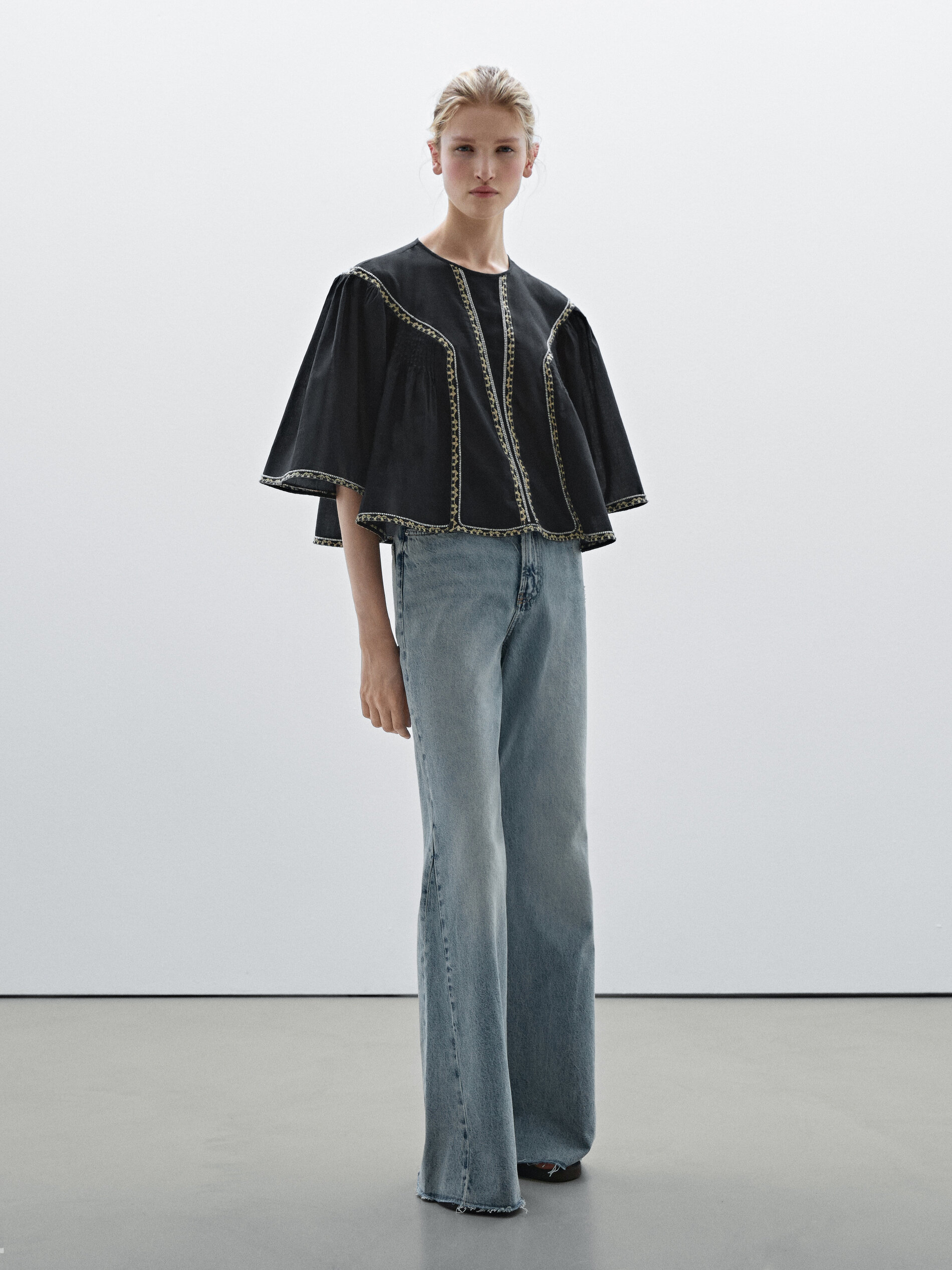 Blouse Fluide Avec Broderies - Noir - M-L - Massimo Dutti - Femme