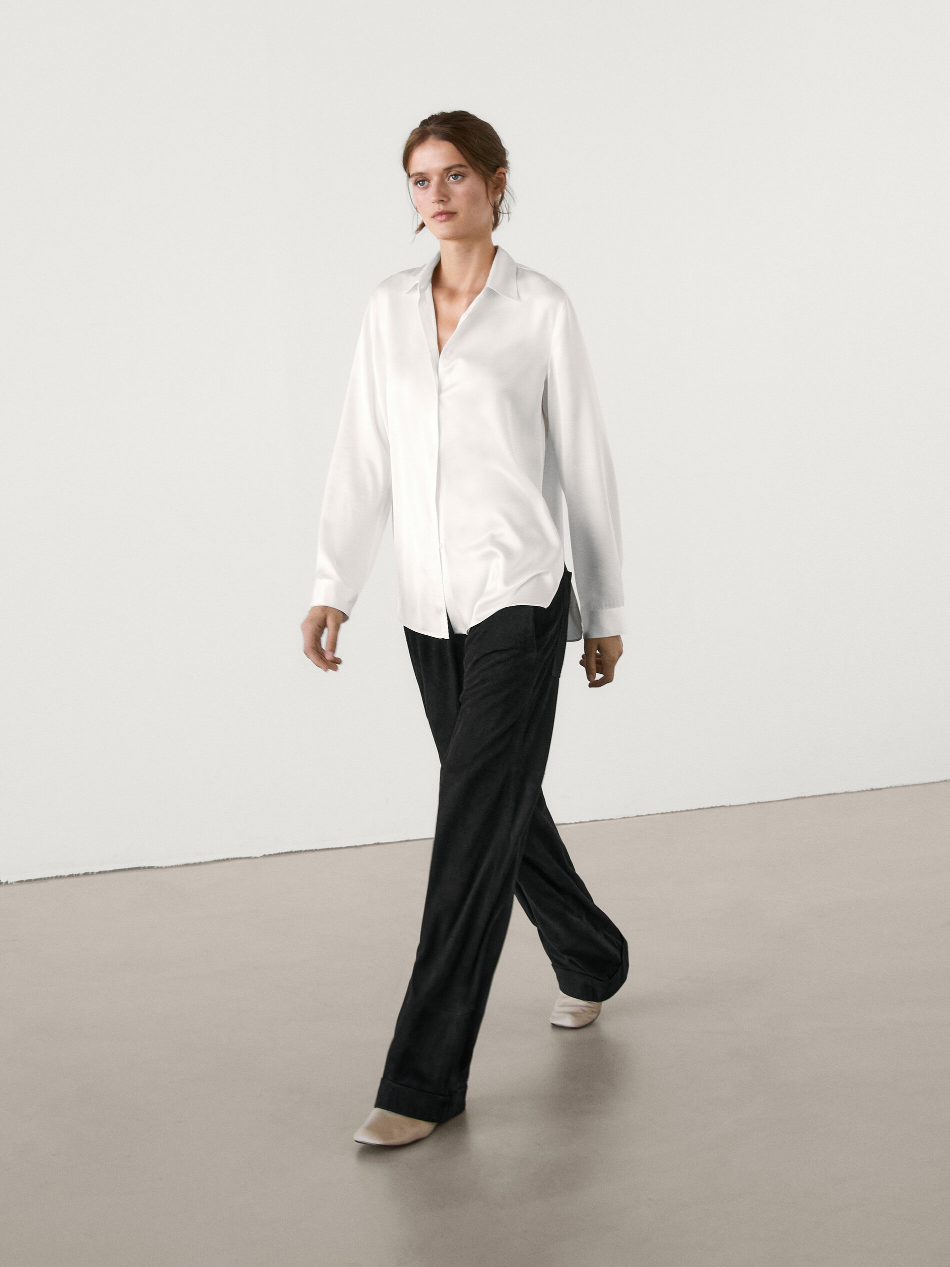 Chemisier Fendu Et Satiné À Manches Longues - Blanc - L - Massimo Dutti - Femme