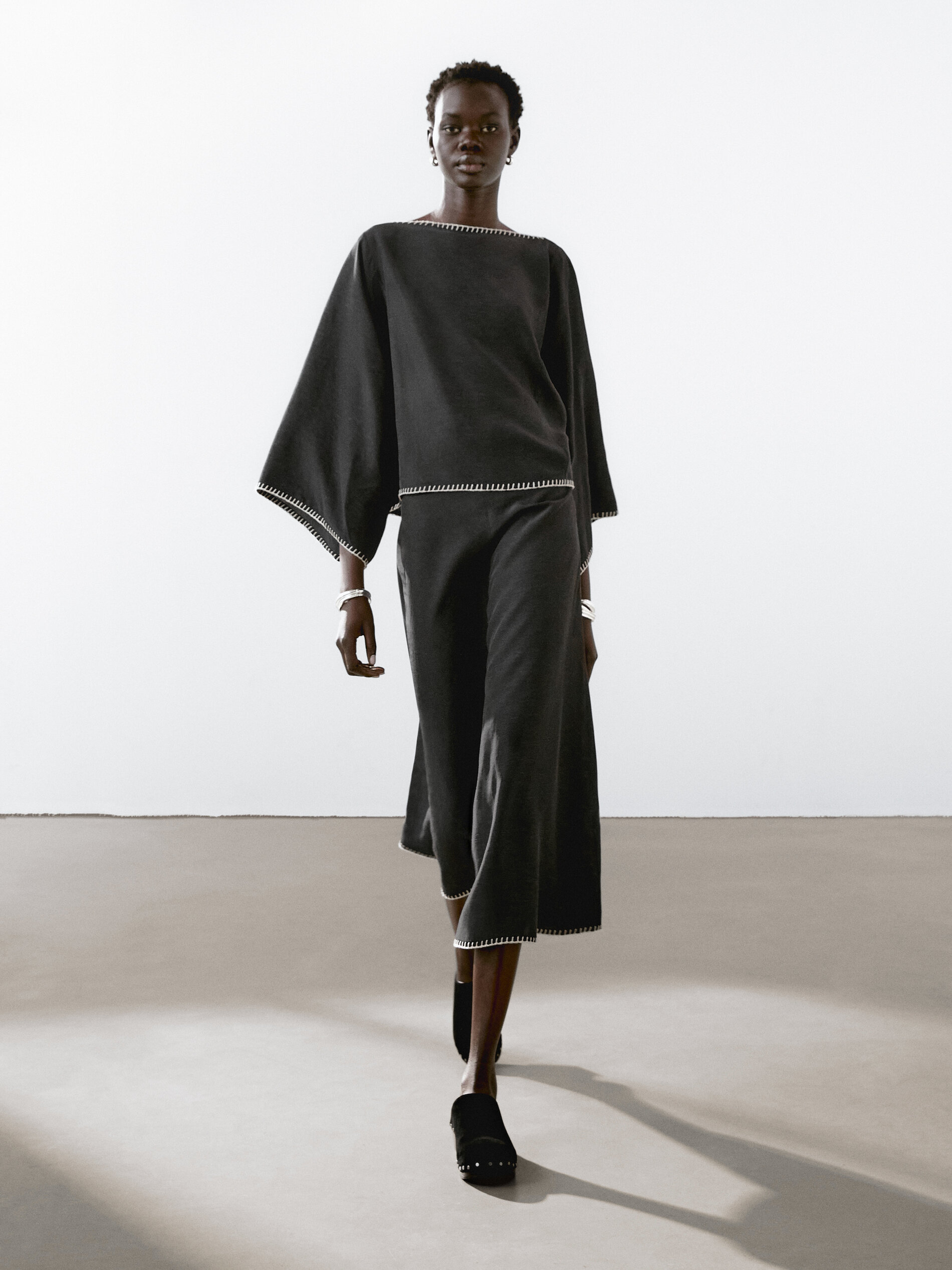 Chemisier Cape À Manches Chauve-Souris - Noir - M - Massimo Dutti - Femme