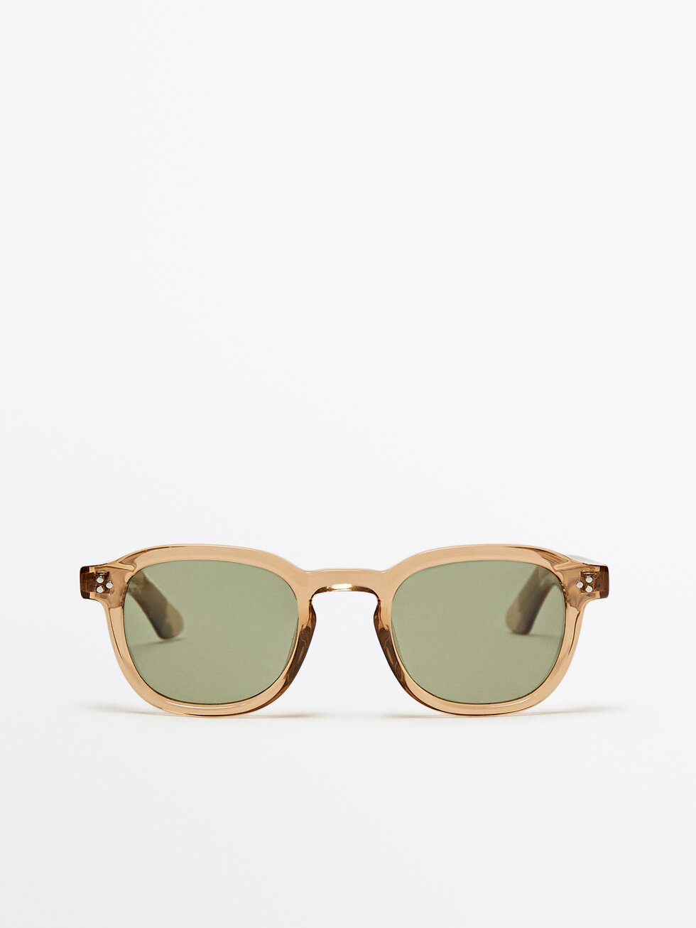Lunettes de soleil translucides
