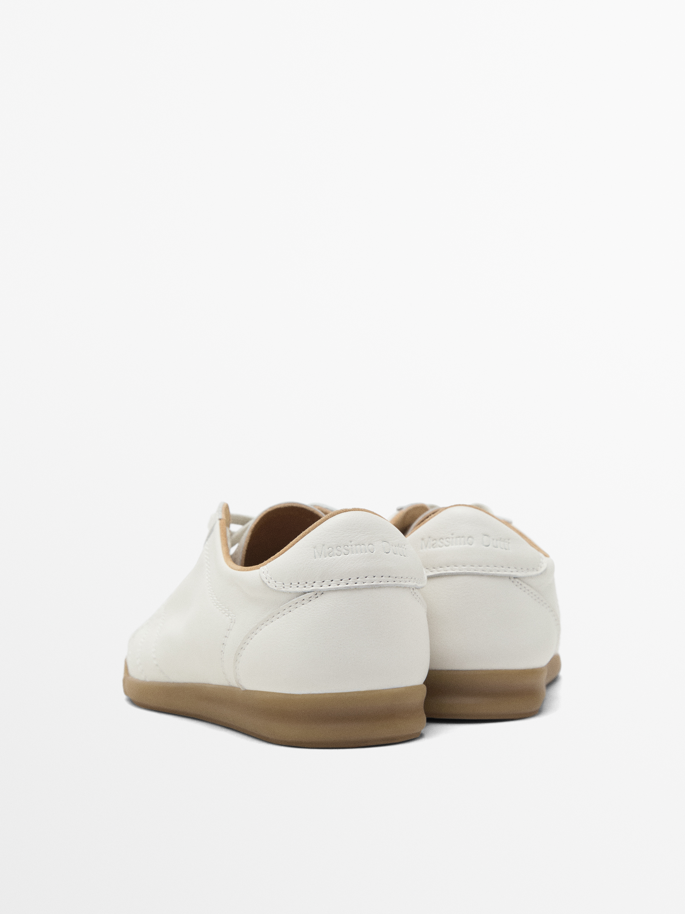 White topstitched trainers_4