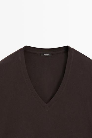 Flowing cropped fit V-neck T-shirt — BROWN 9