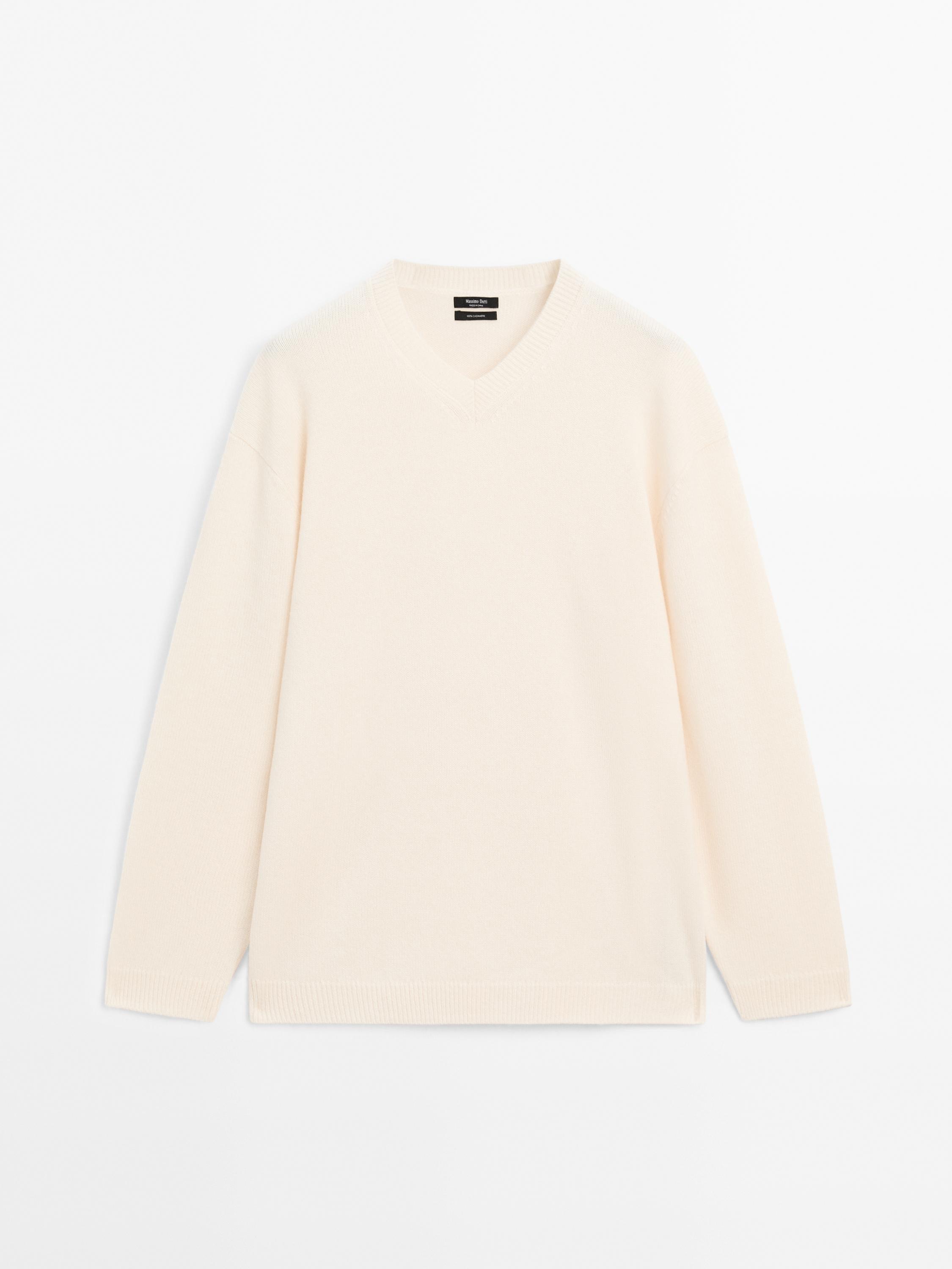 Pull oversize col en V cachemire