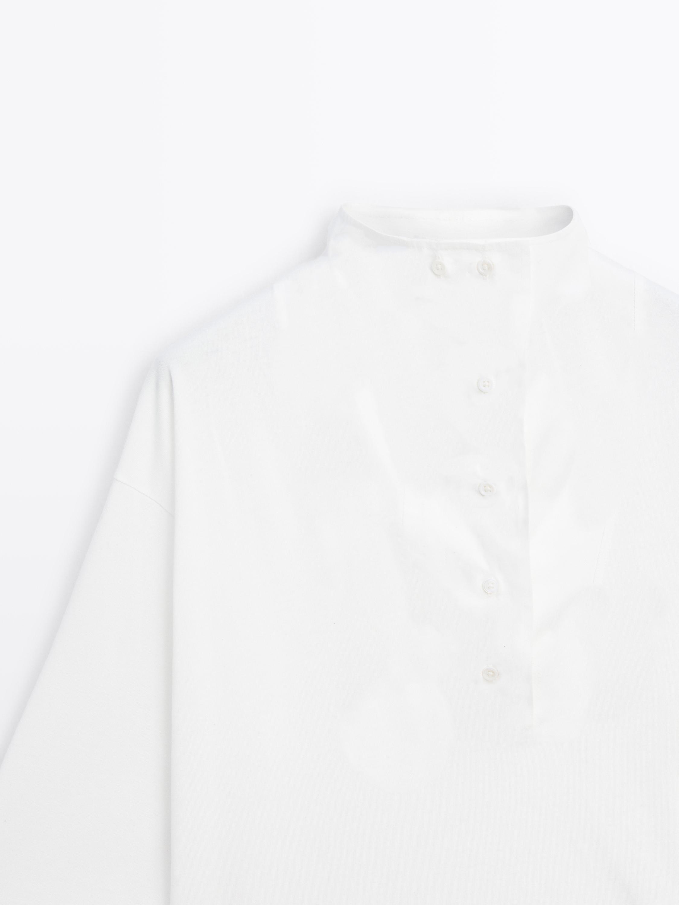 T-shirt à col cheminée