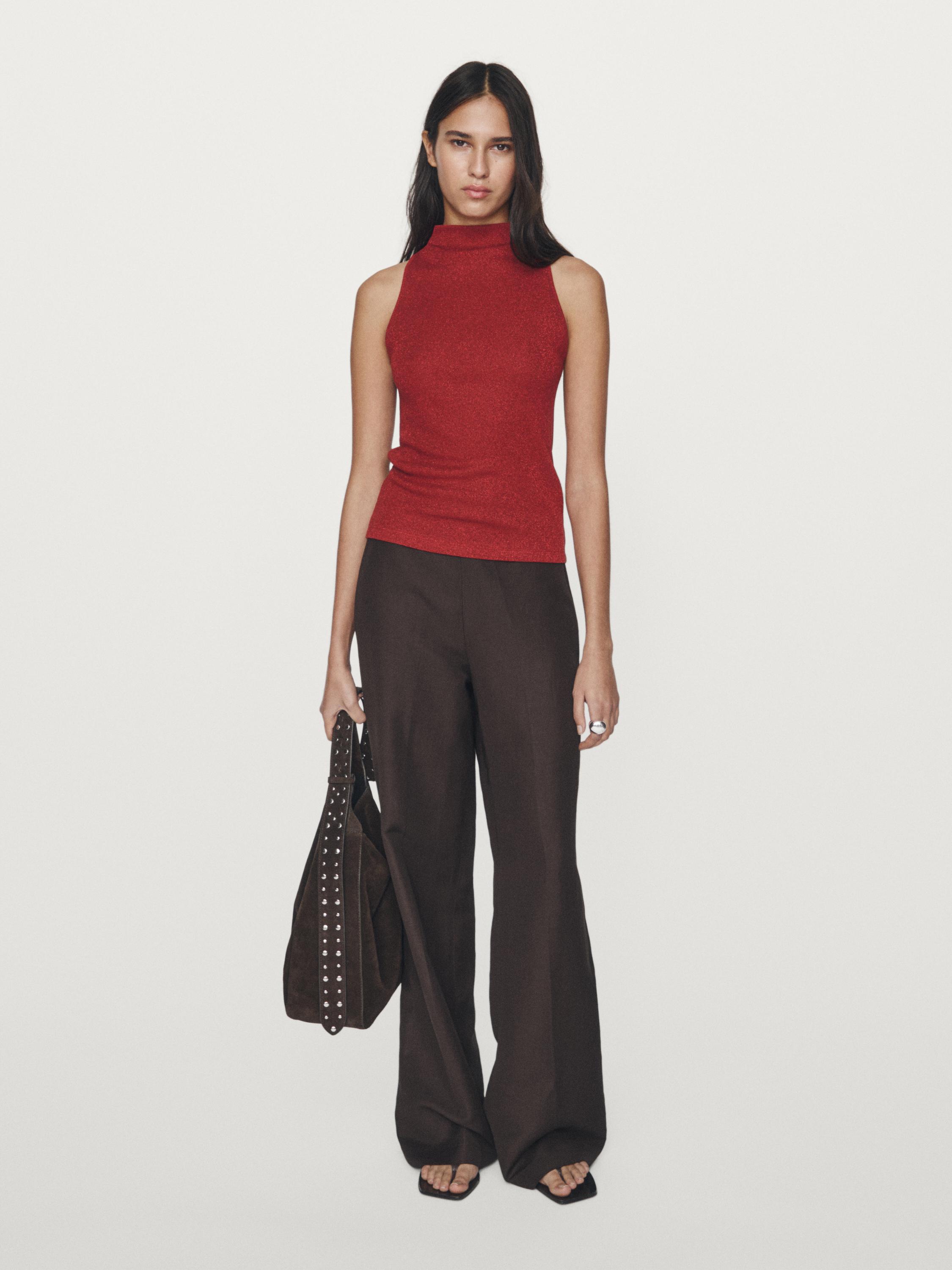 Top punto cuello halter acabado metalizado