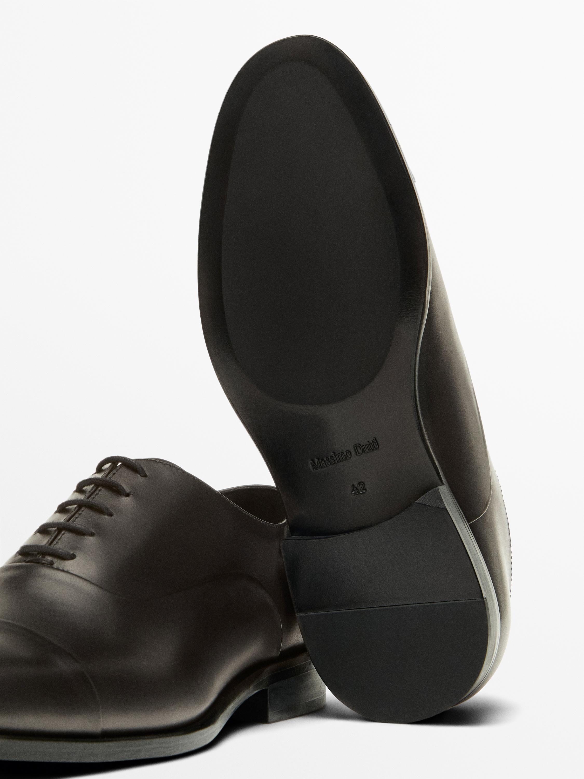 Oxford shoes — BROWN
