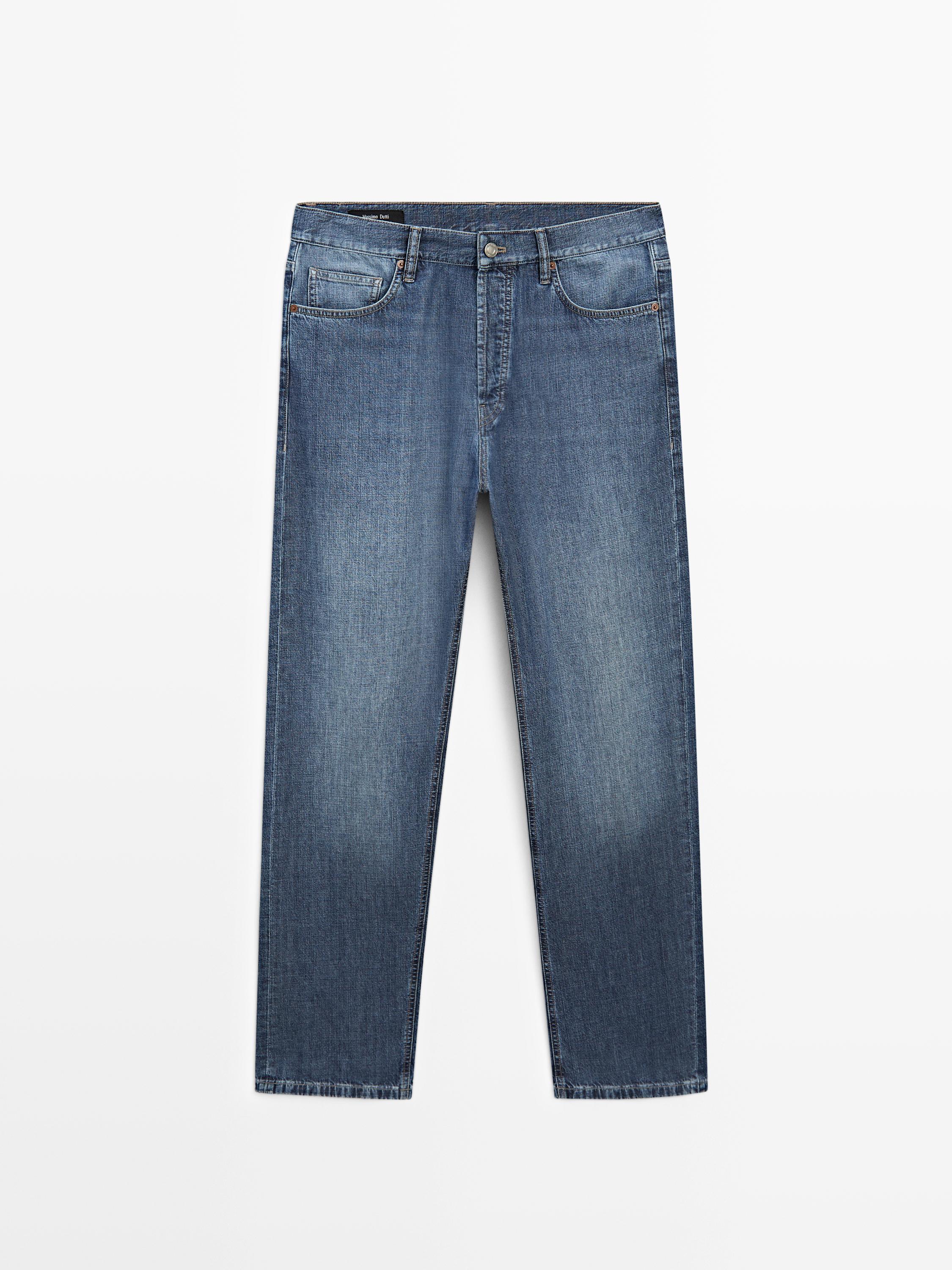 Lightweight straight-leg jeans